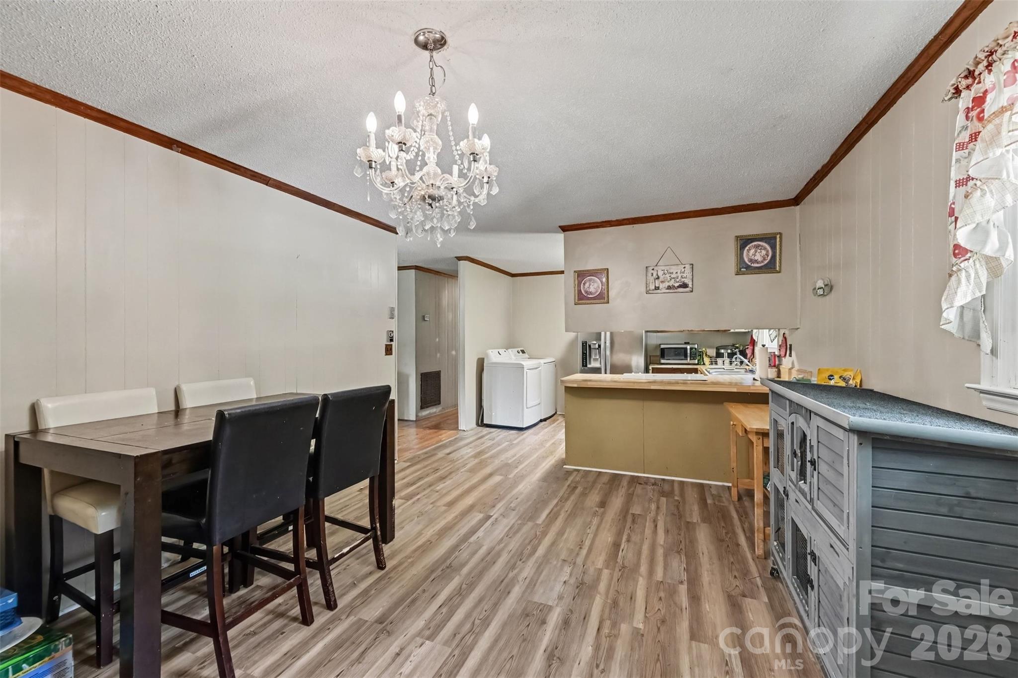 808 E Chestnut Street, Stanley, NC 28164 — photo 2