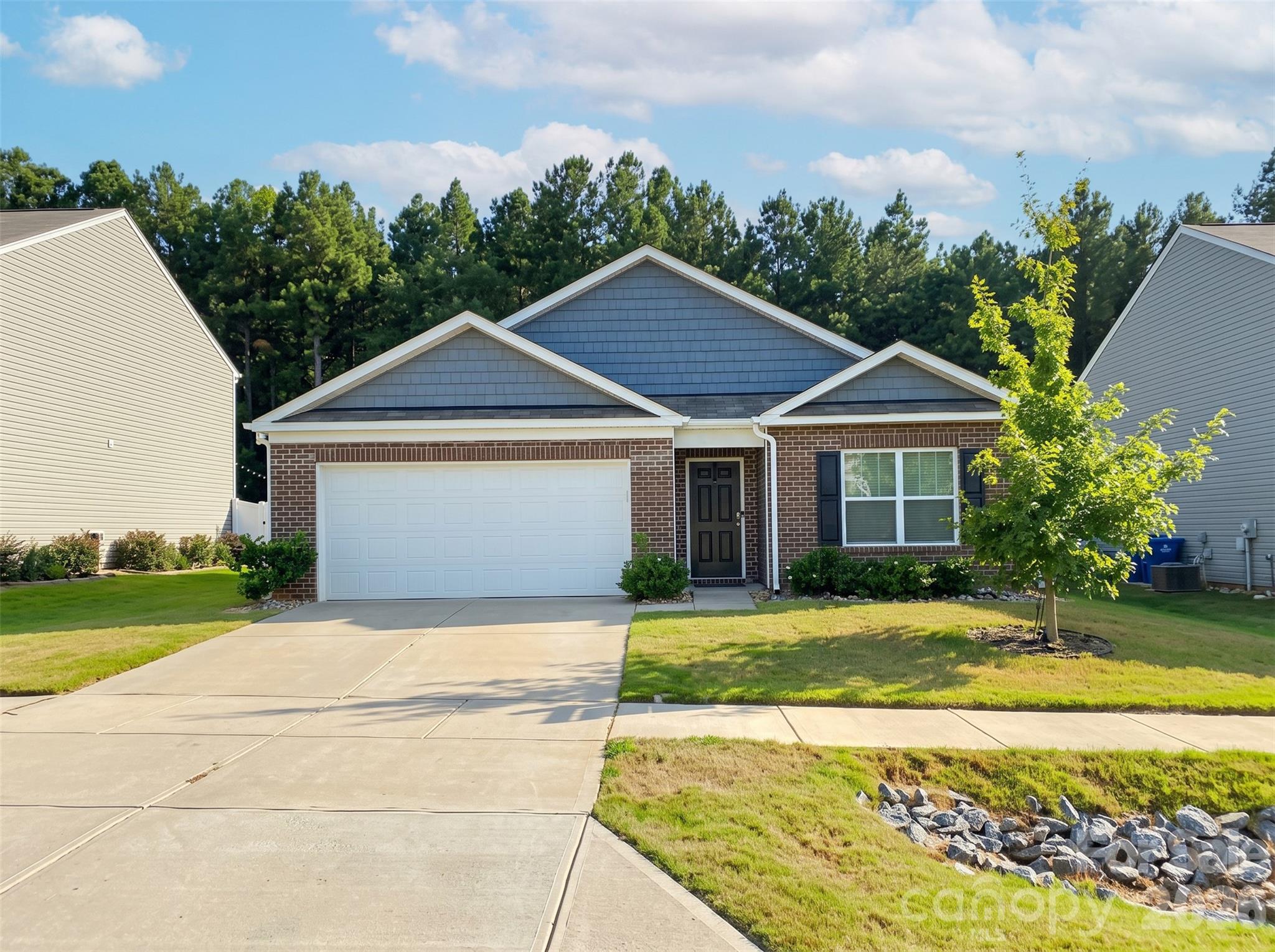 2880 Sherrills Stream Drive — photo