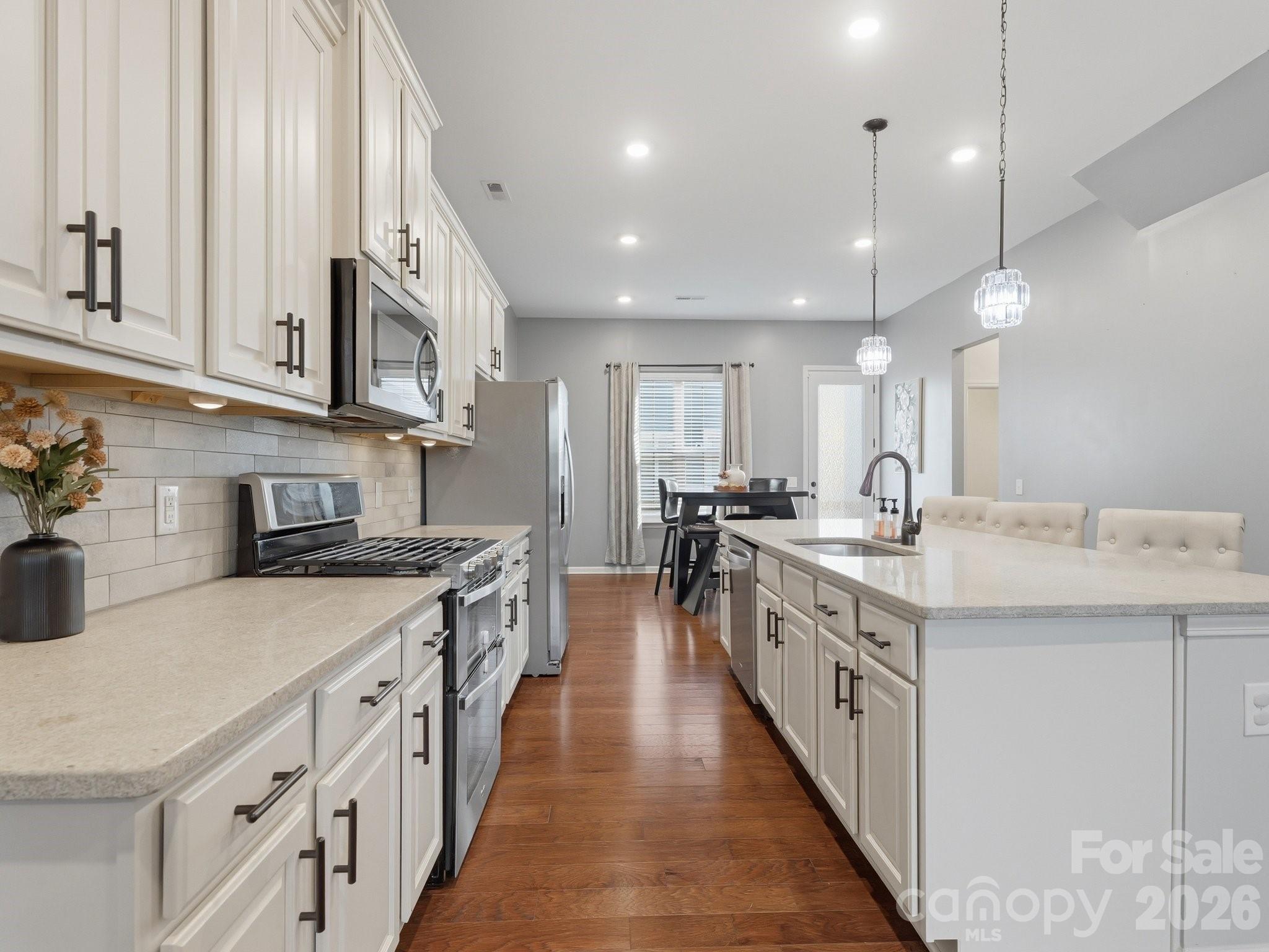 1110 Whitby Moore Street — photo