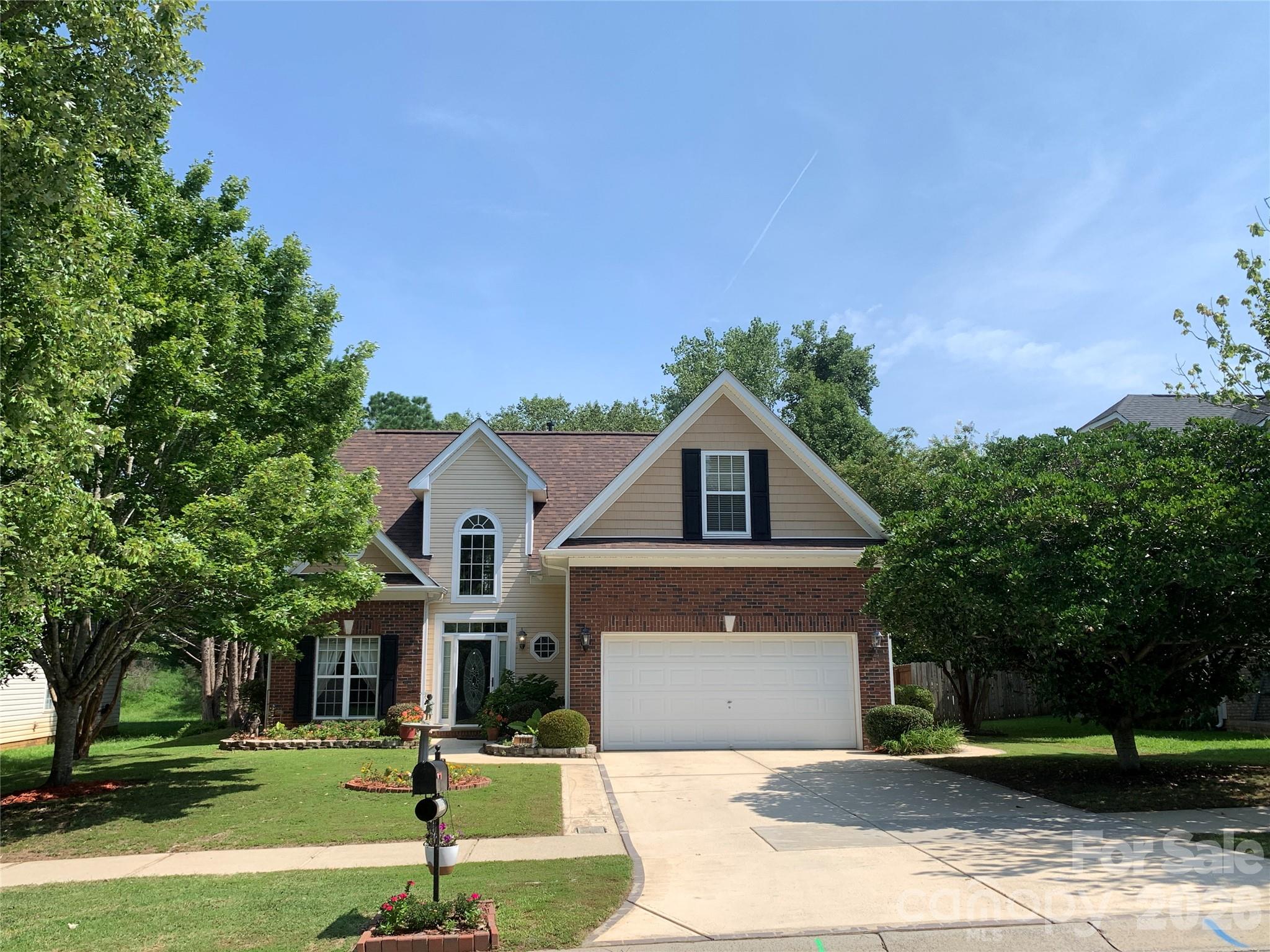 1115 Wind Chime Court — photo