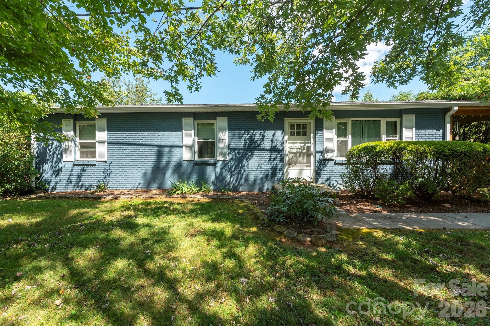 18 Hookers Gap Road — photo