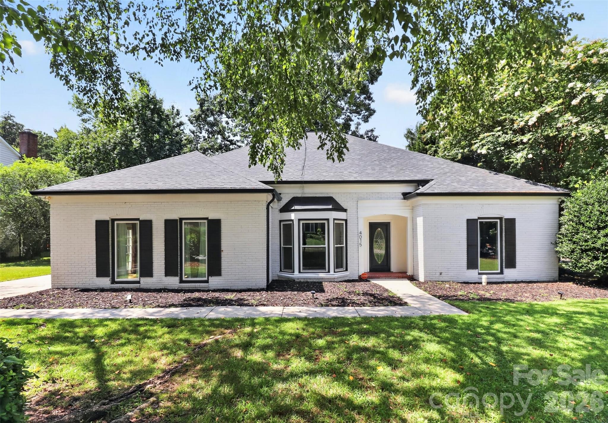 4015 Thistledown Court — photo