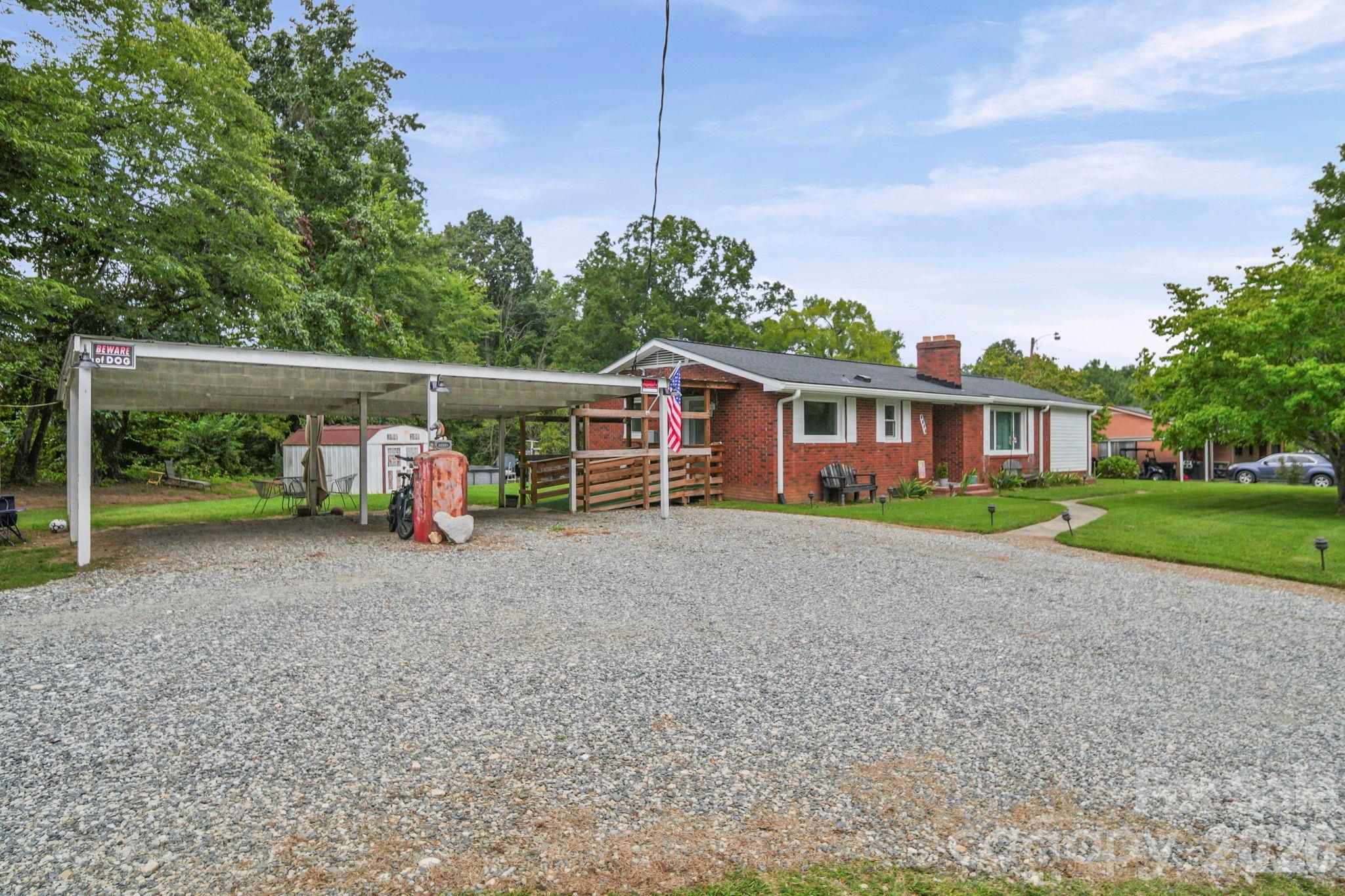 1030 Lippard Road — photo