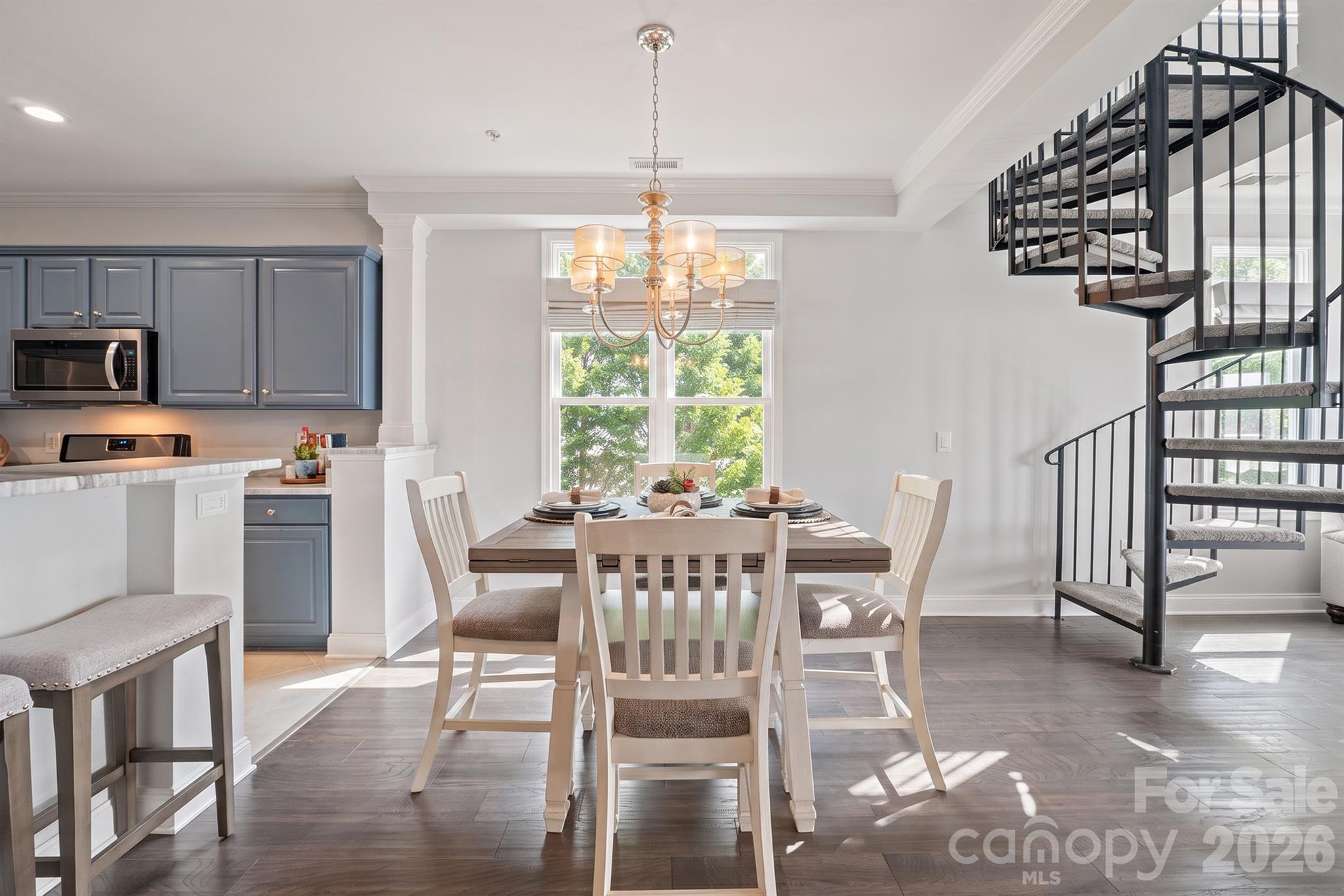 637 Williamson Road Unit 309 — photo
