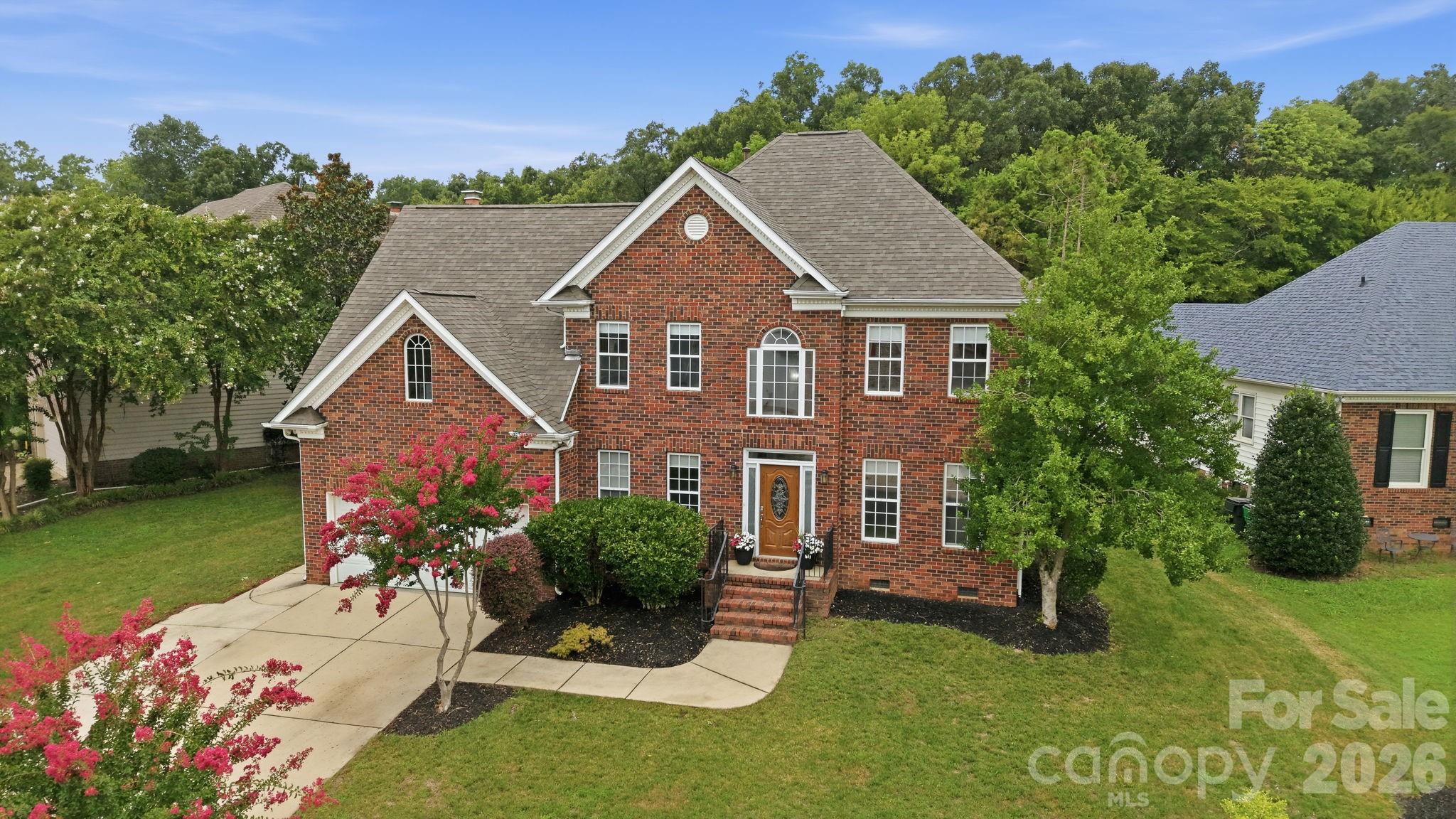 12415 Oakbriar Lane — photo