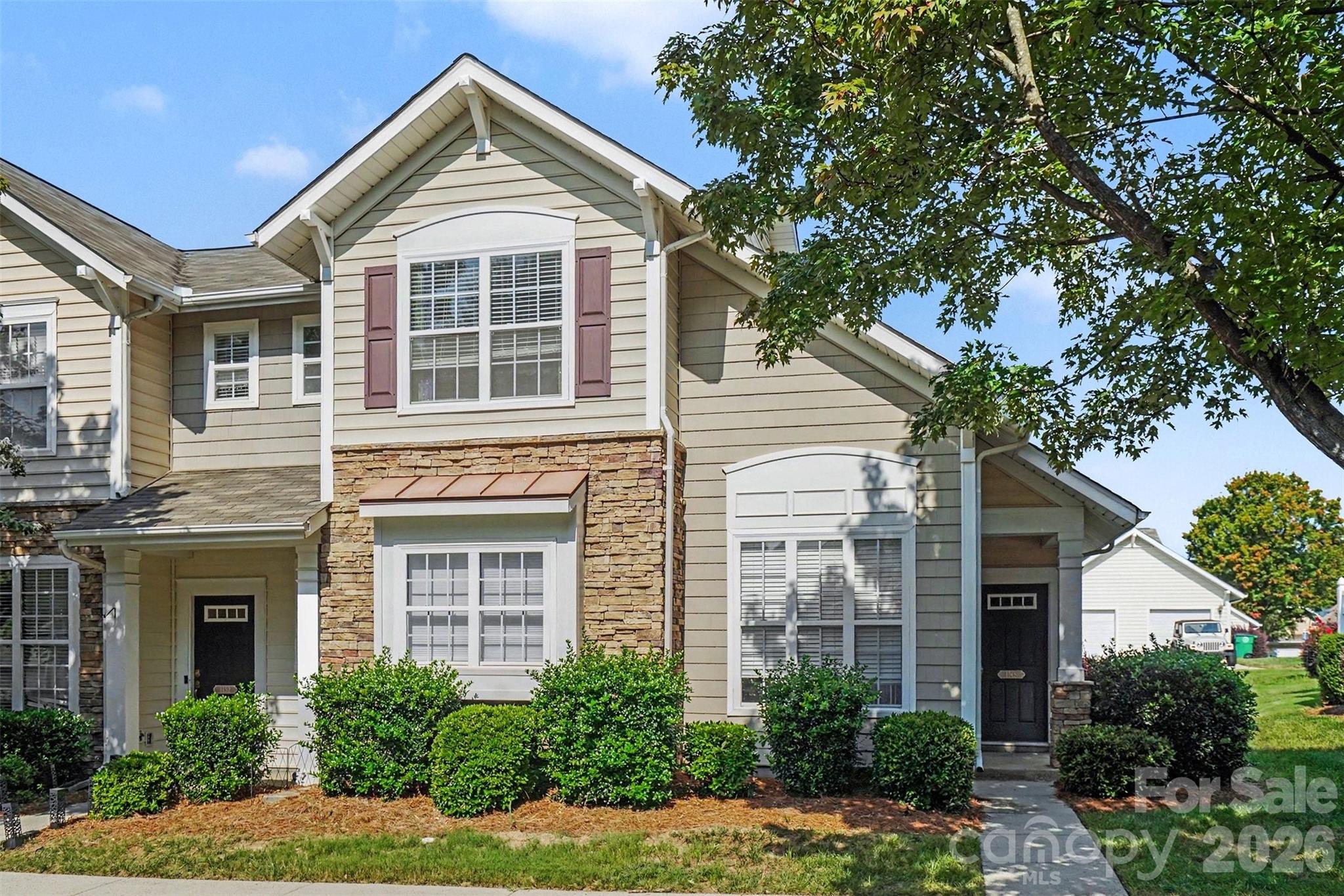 1148 Drummond Lane — photo