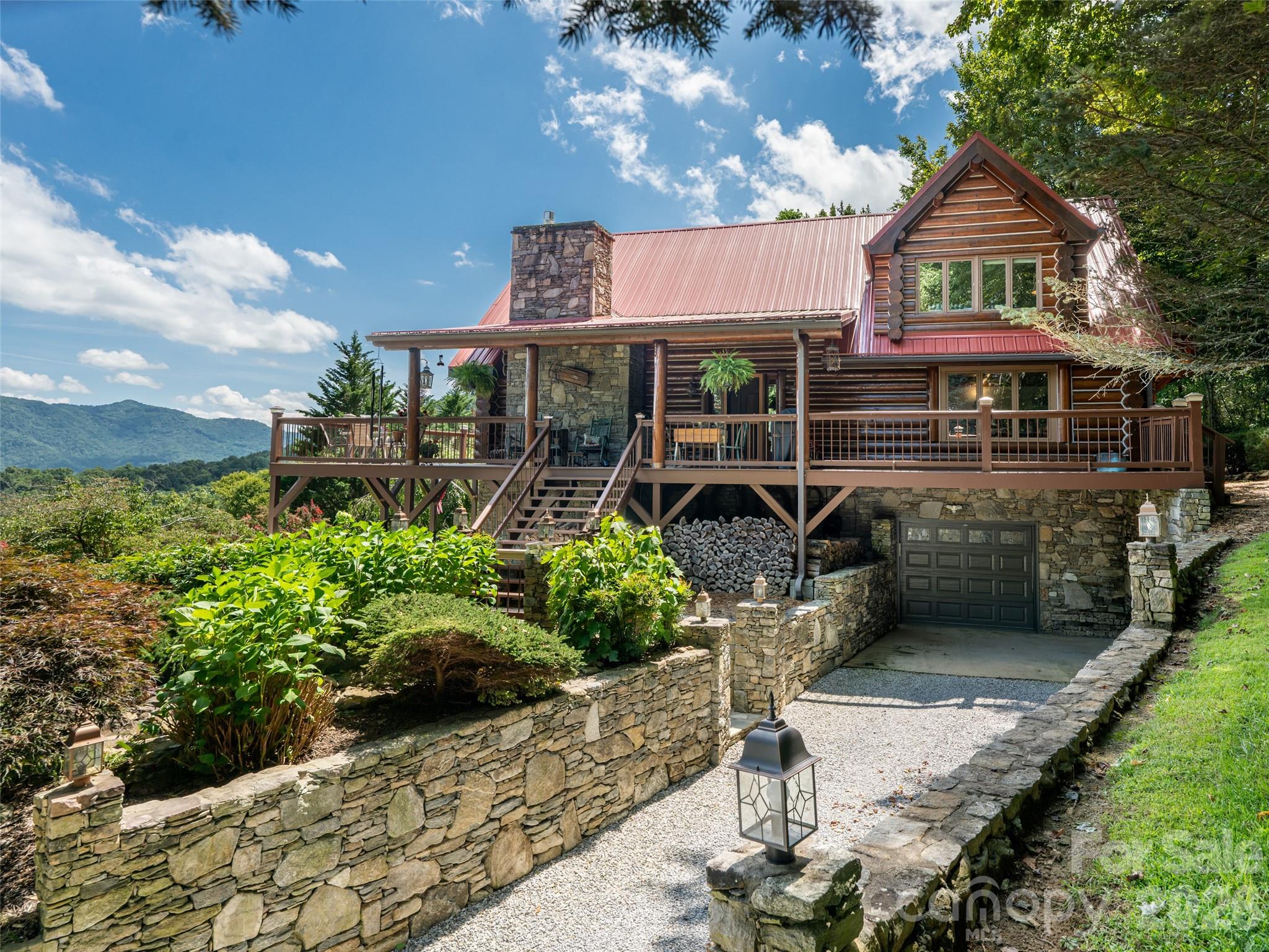 95 splendor rdg, WAYNESVILLE NC 28785