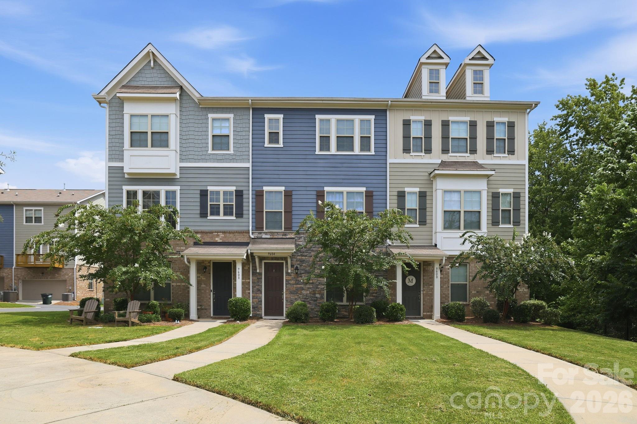 9604 Ainslie Downs Street — photo