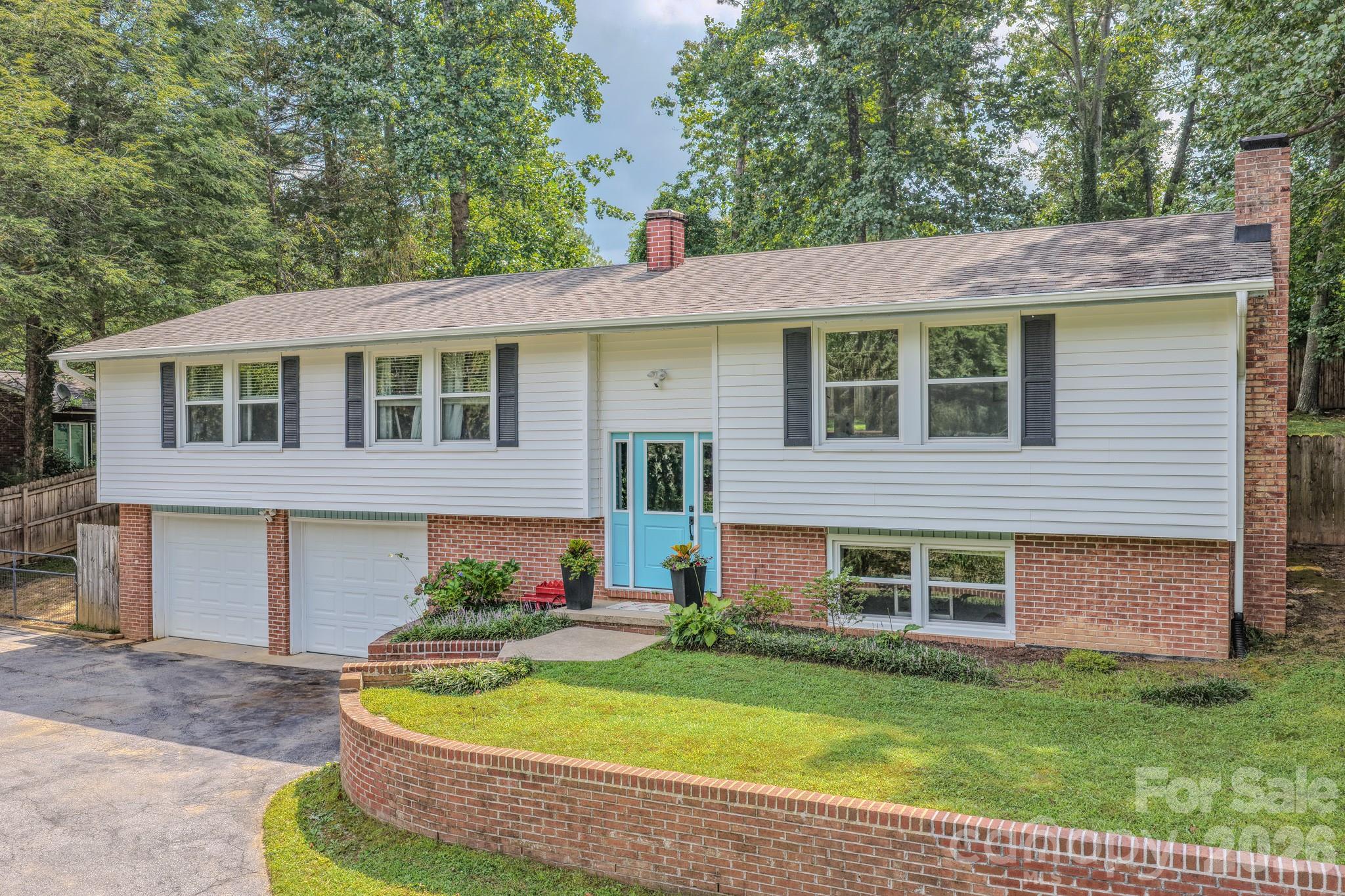 38 Ferenvilla Drive — photo