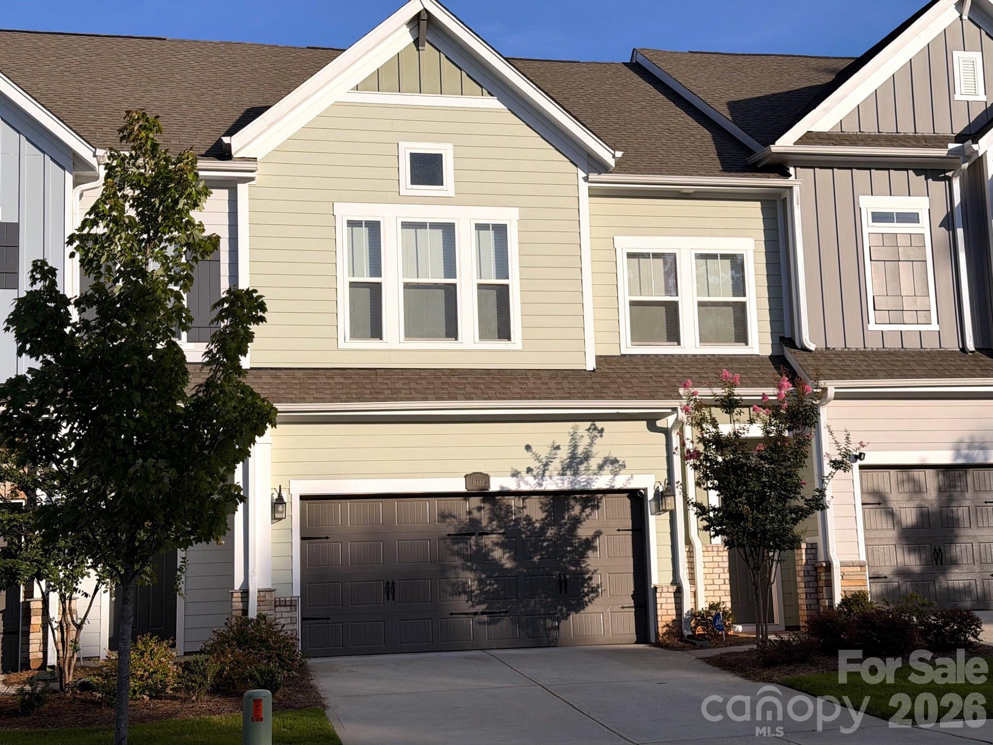 8111 Houser Street — photo