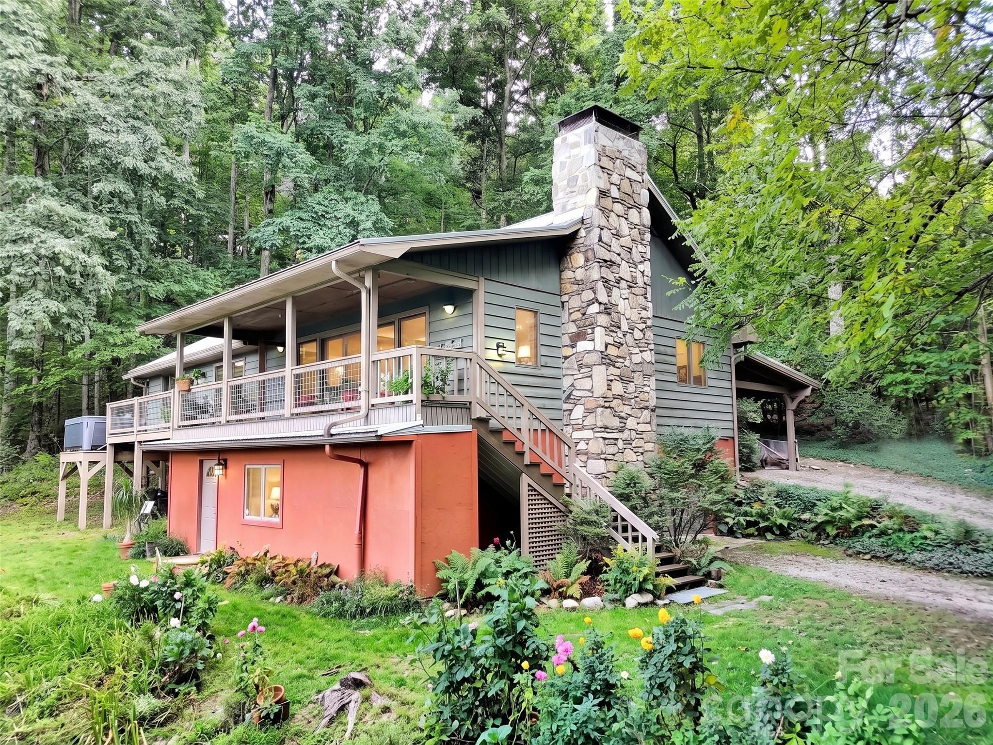 70 Calhoun Ridge Road — photo