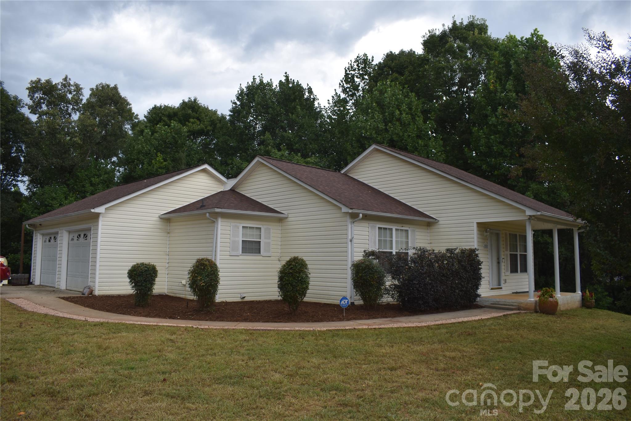 26 Chipmunk Ridge, Marion, NC 28752 — photo 2