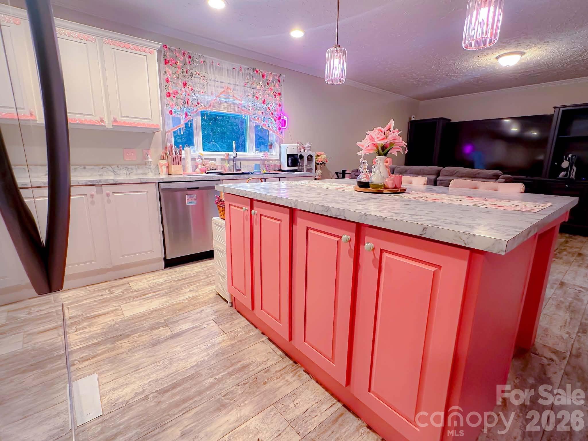 77 Raccoon Ridge, Marion, NC 28752 — photo 3