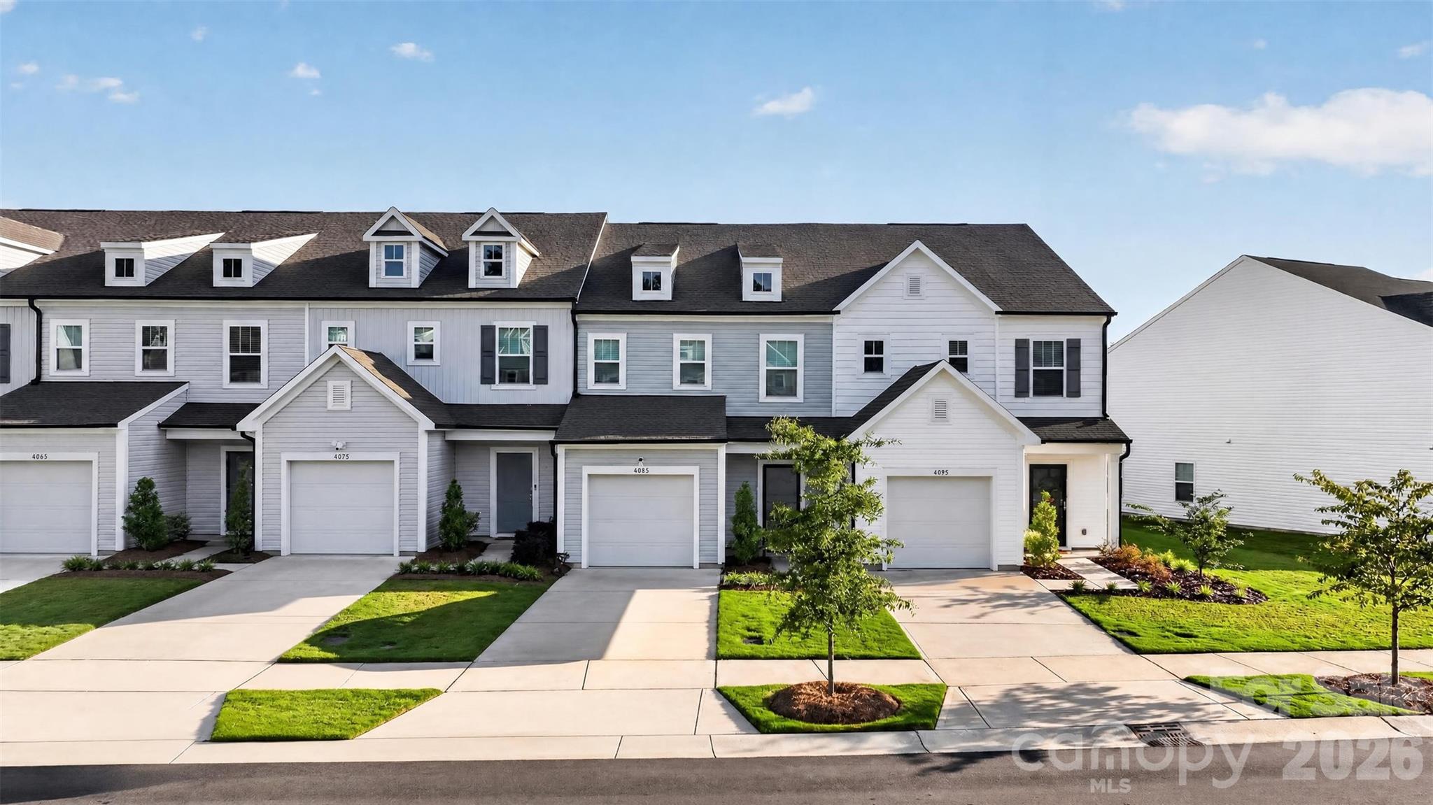 4085 Claret Cup Drive — photo
