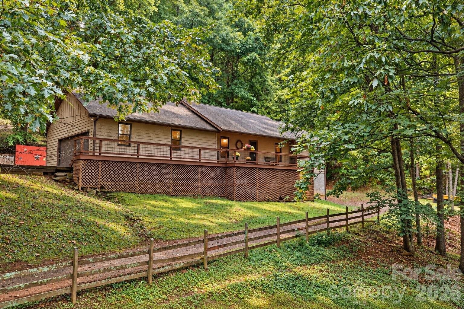 1424 Big Cove Road — photo