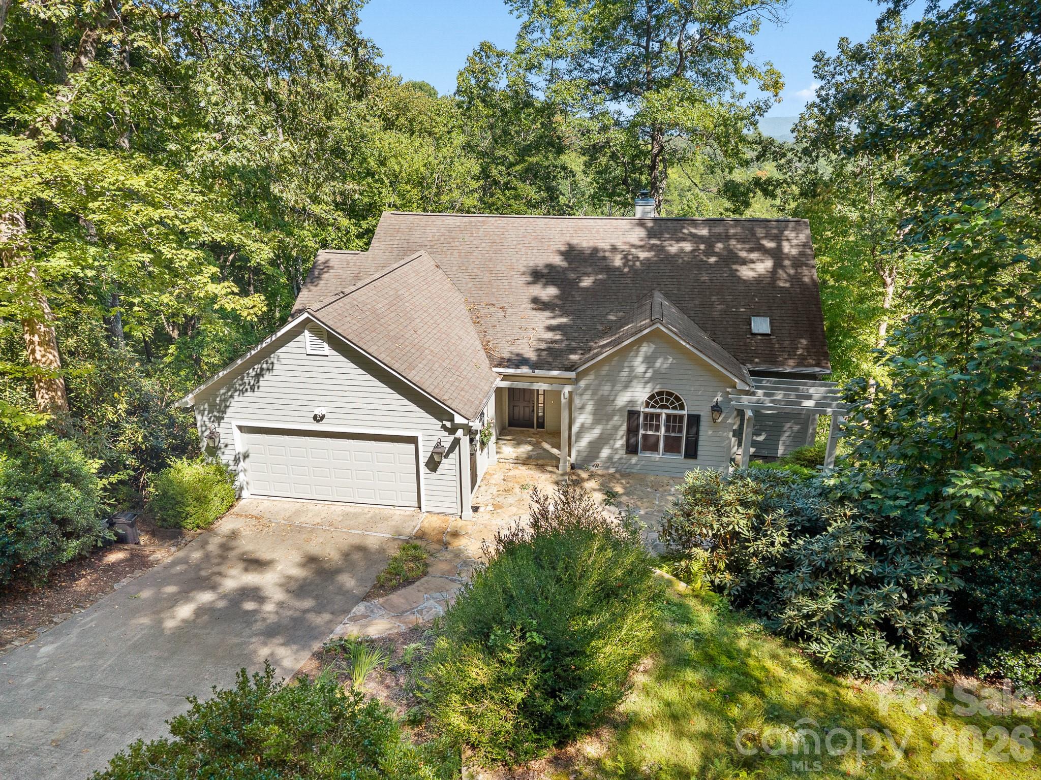 1001 Stone Drive — photo