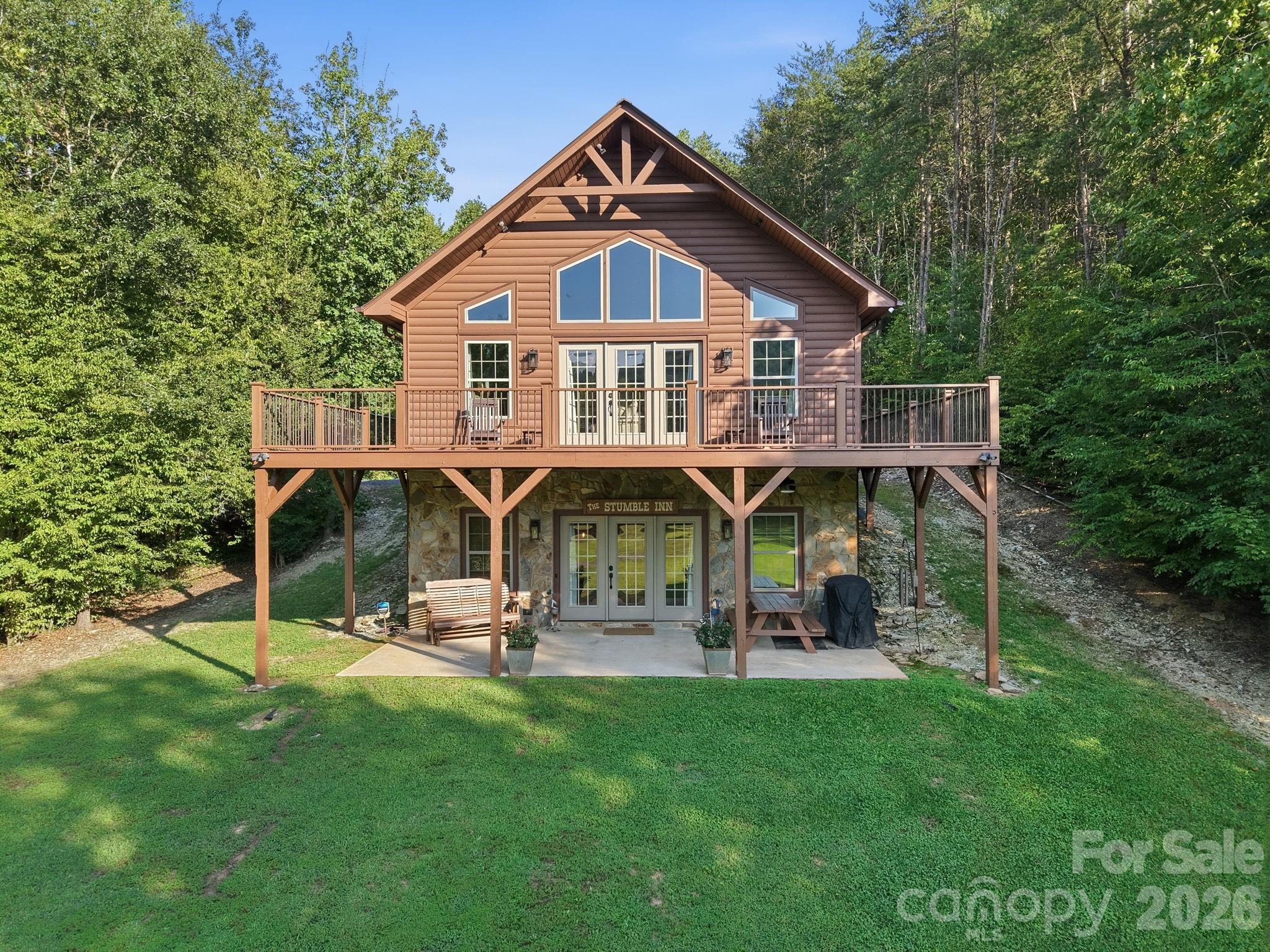 341 Riverbend Road — photo