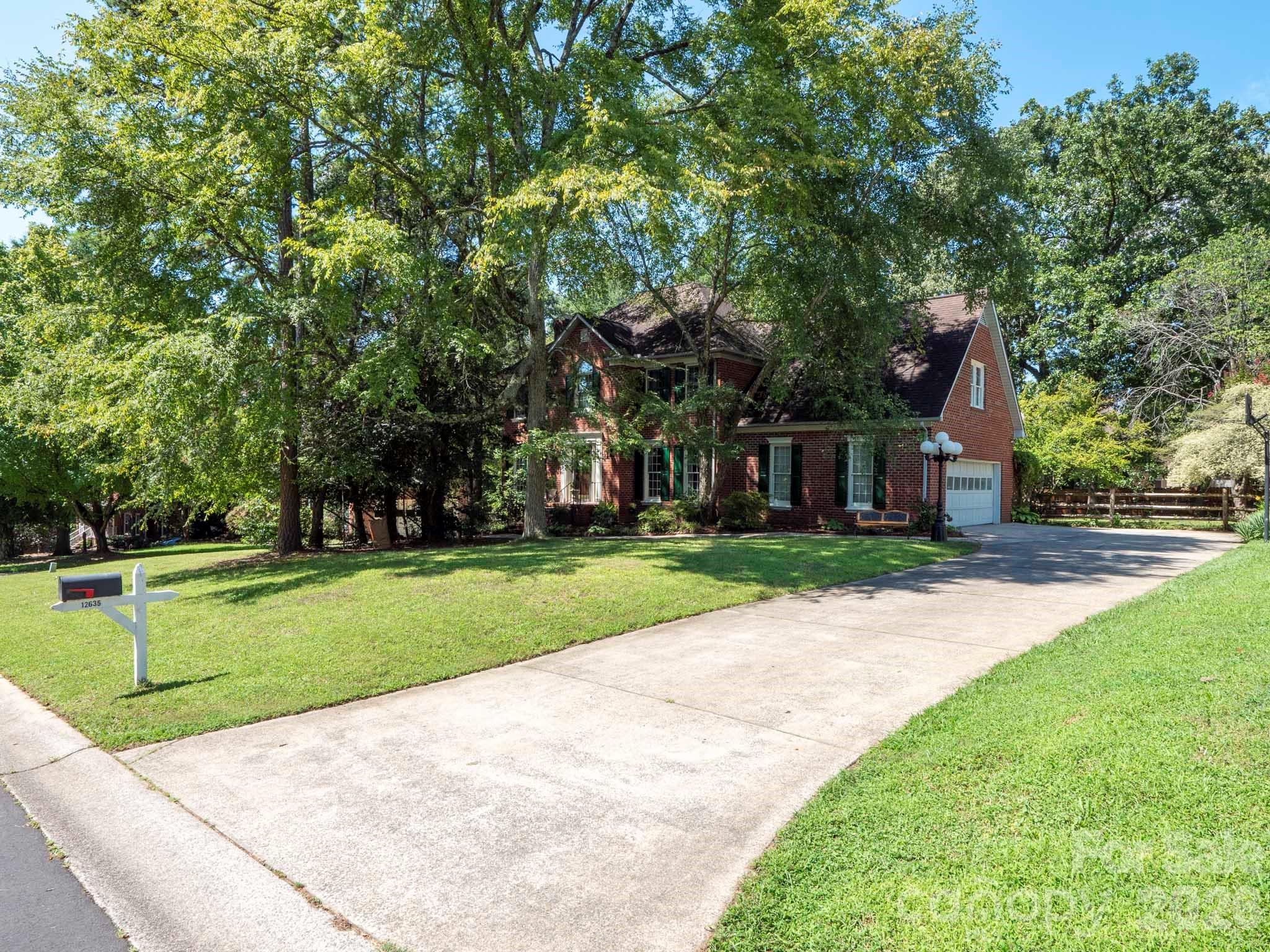 12635 Headquarters Farm Road — photo