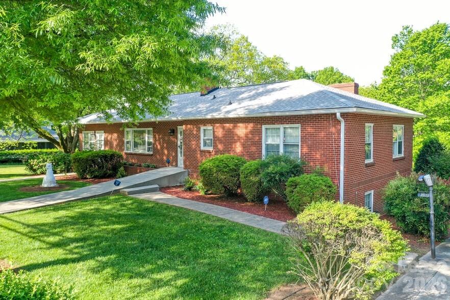14411 S Old Statesville Road — photo