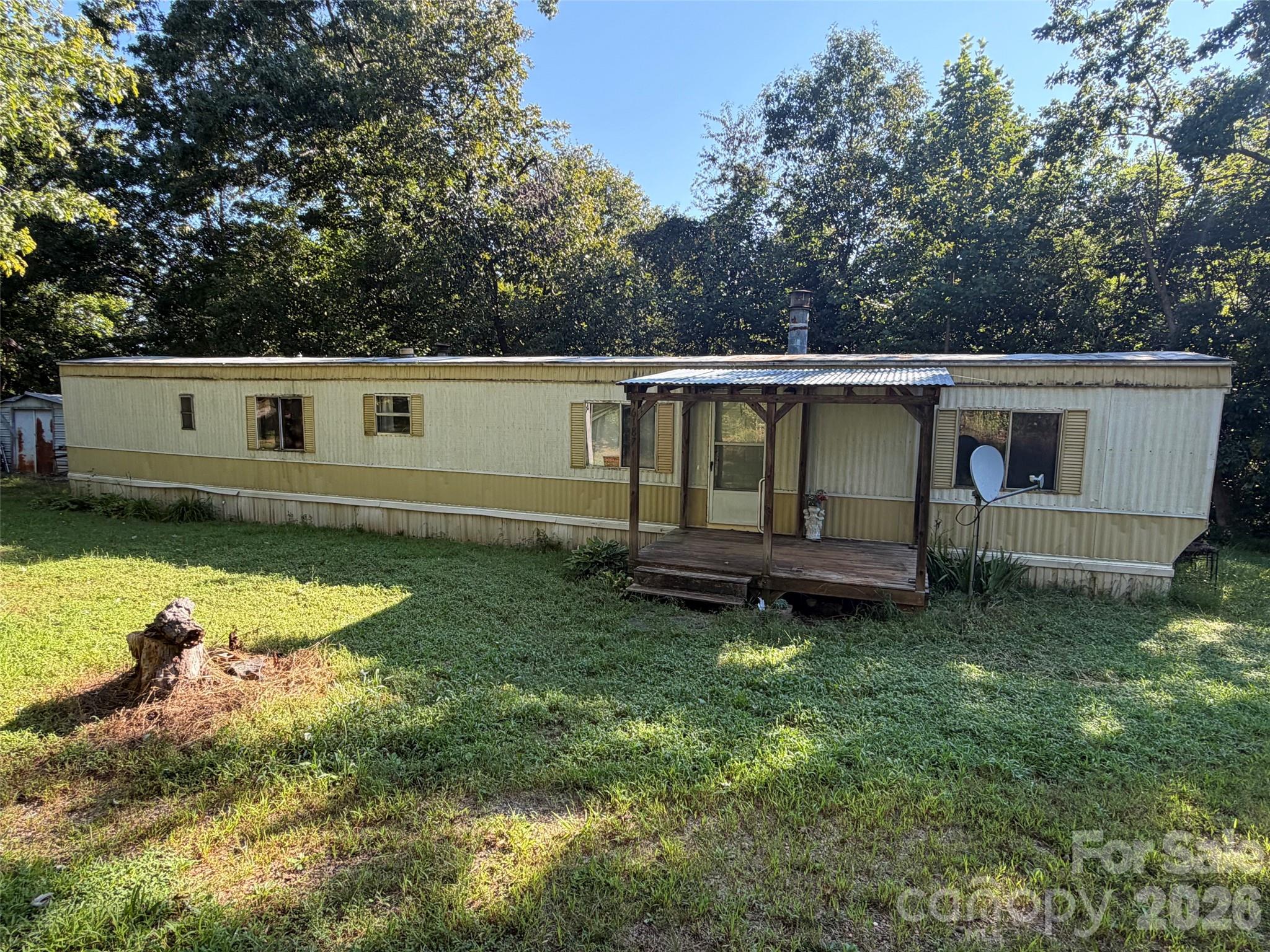 6197 Fox Gap Street — photo