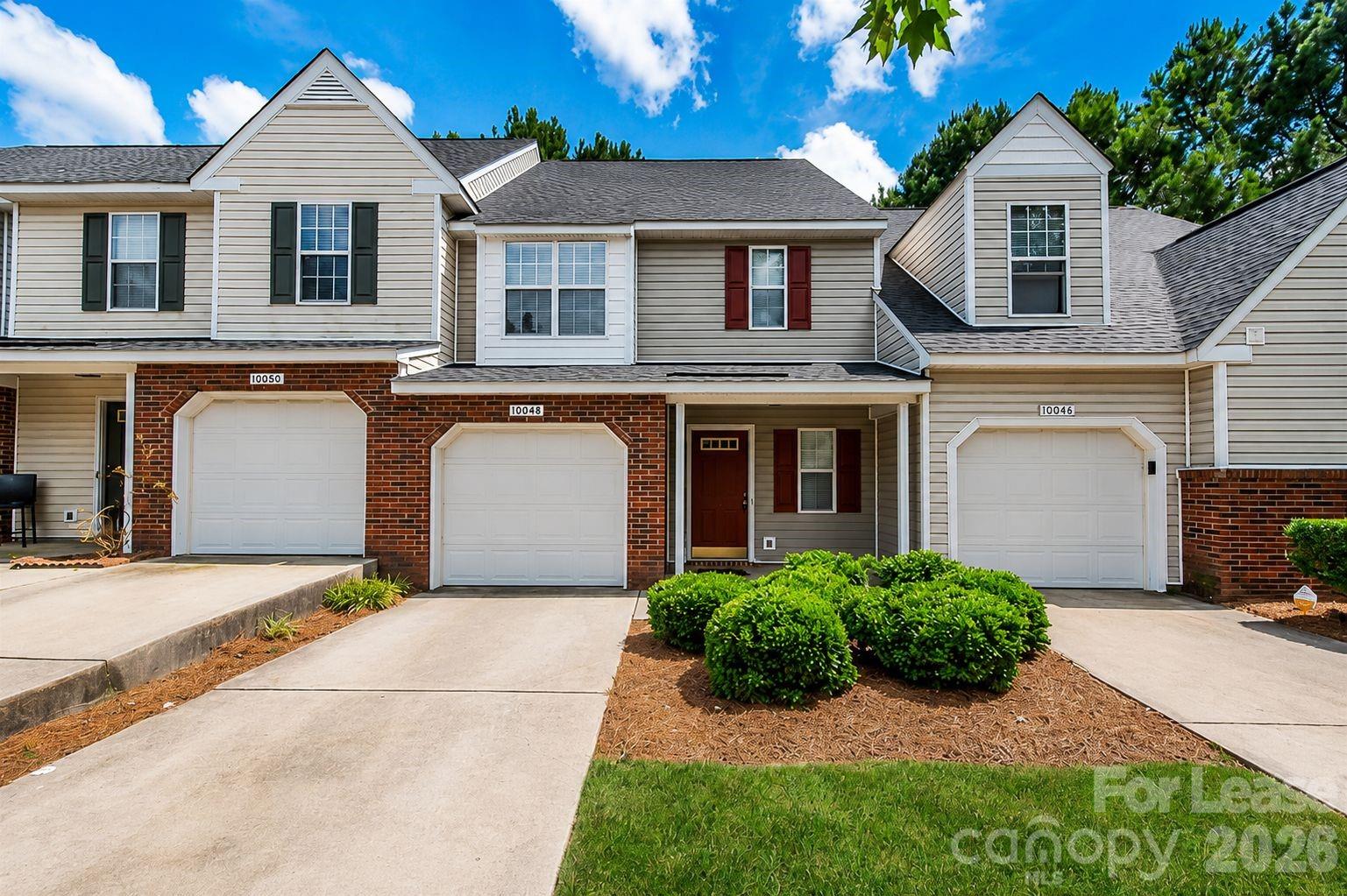 10048 University Park Lane — photo