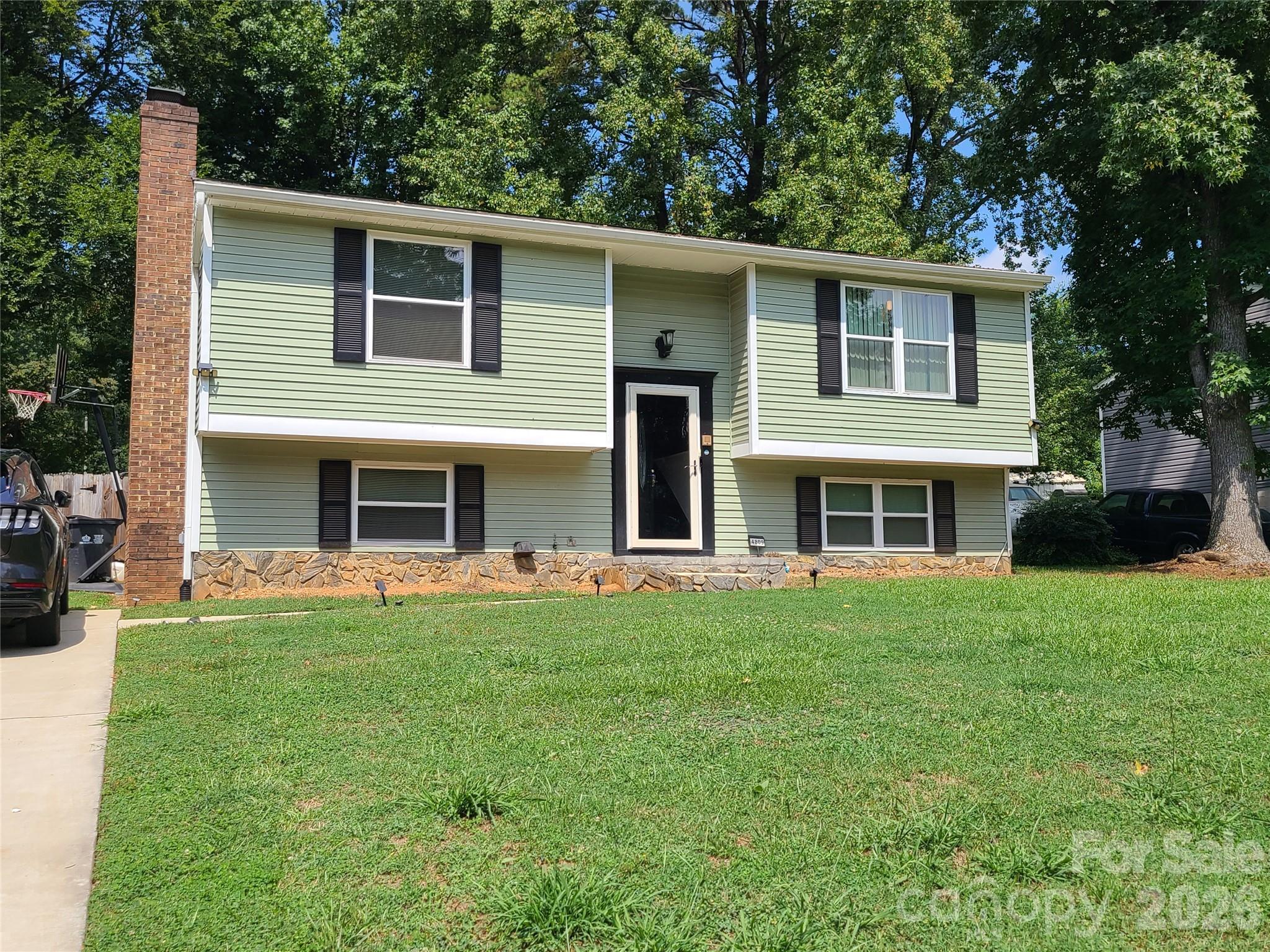 4809 Garvis Drive 20 — photo