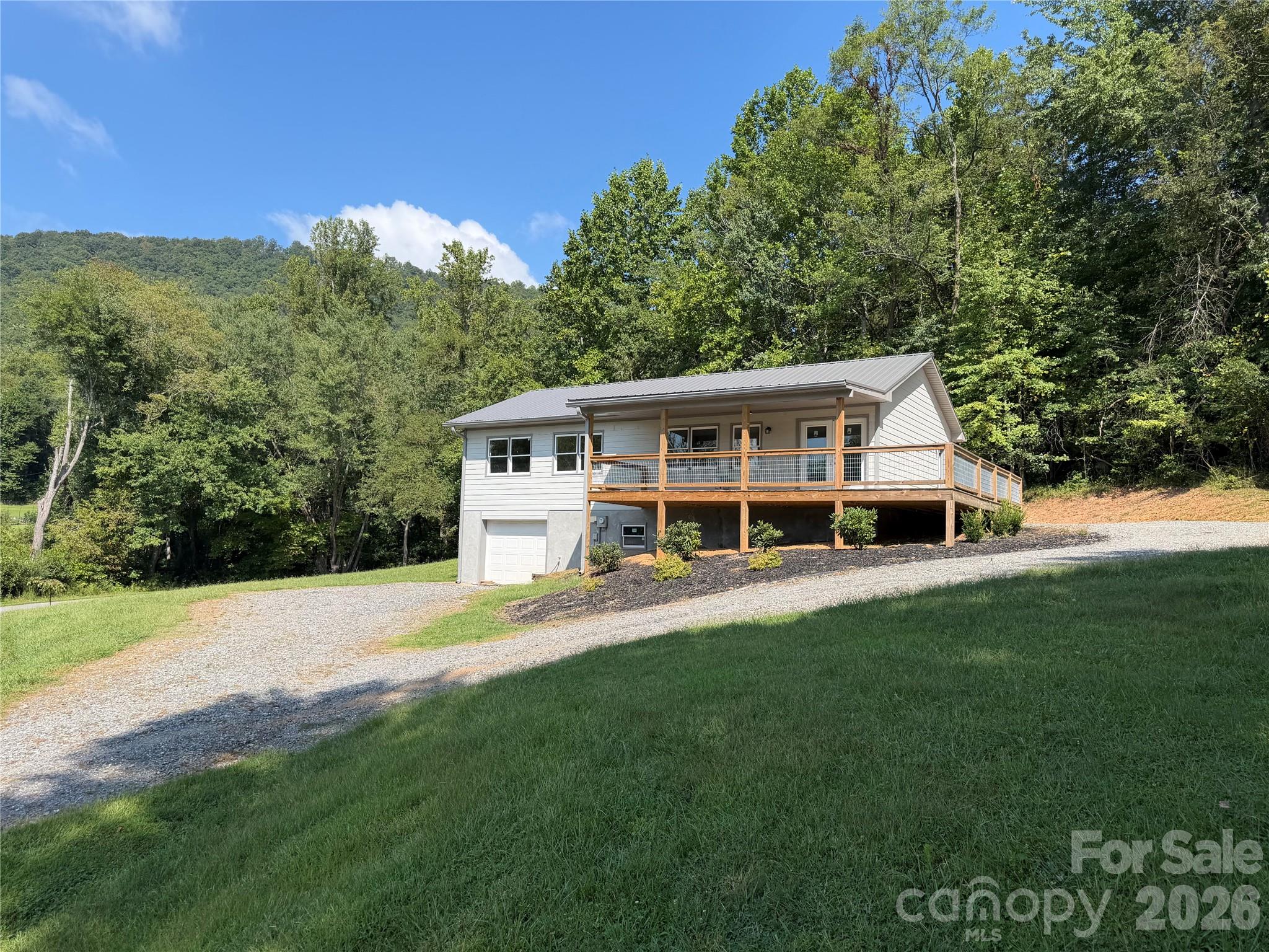 1124 Mcdonald Road — photo