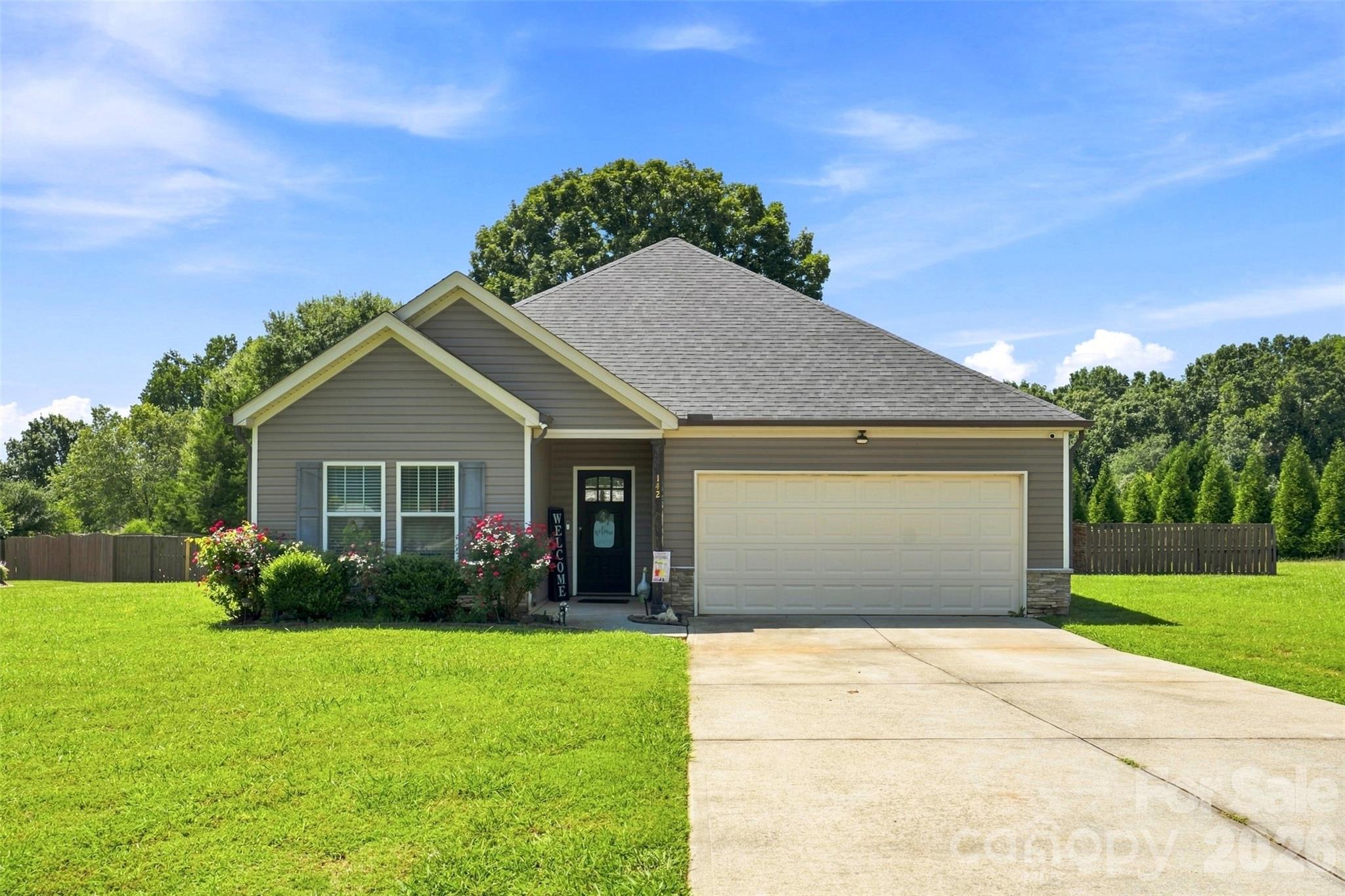 142 Donsdale Drive — photo