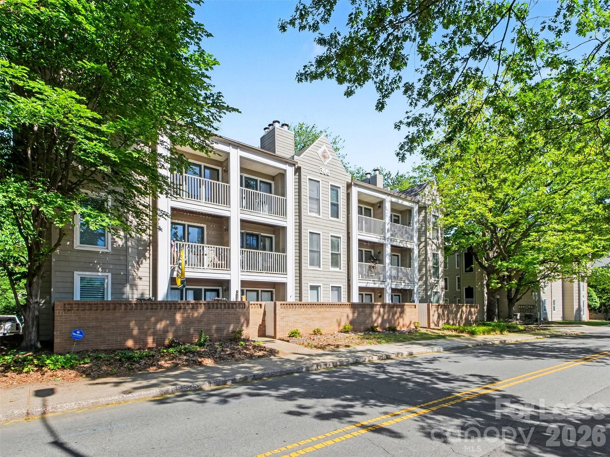 306 S Cedar Street — photo