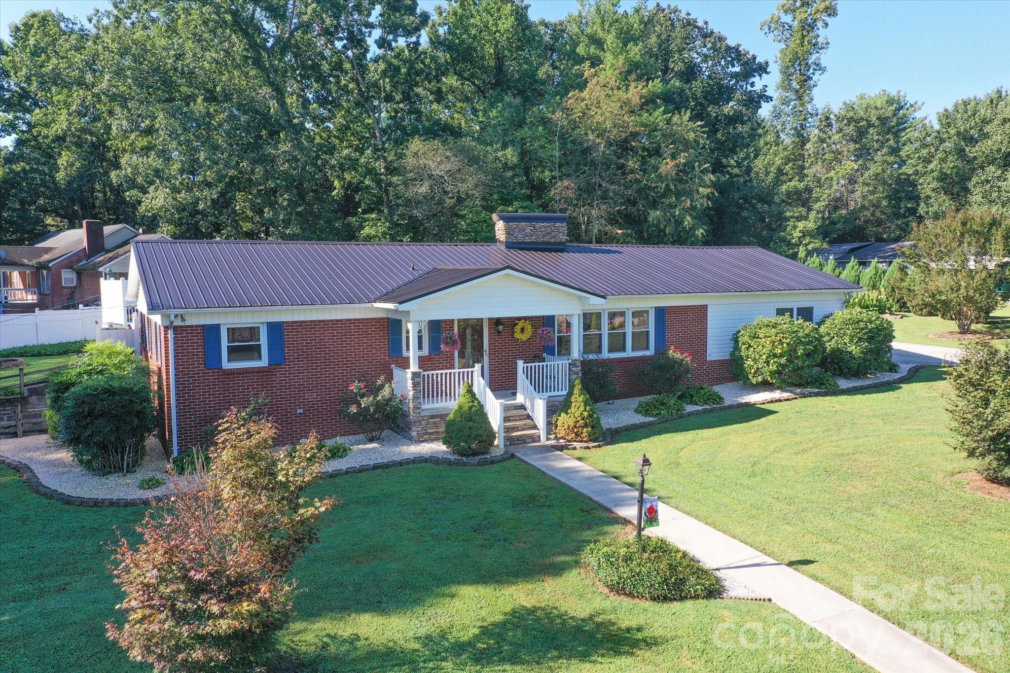 105 Merrywood Drive — photo