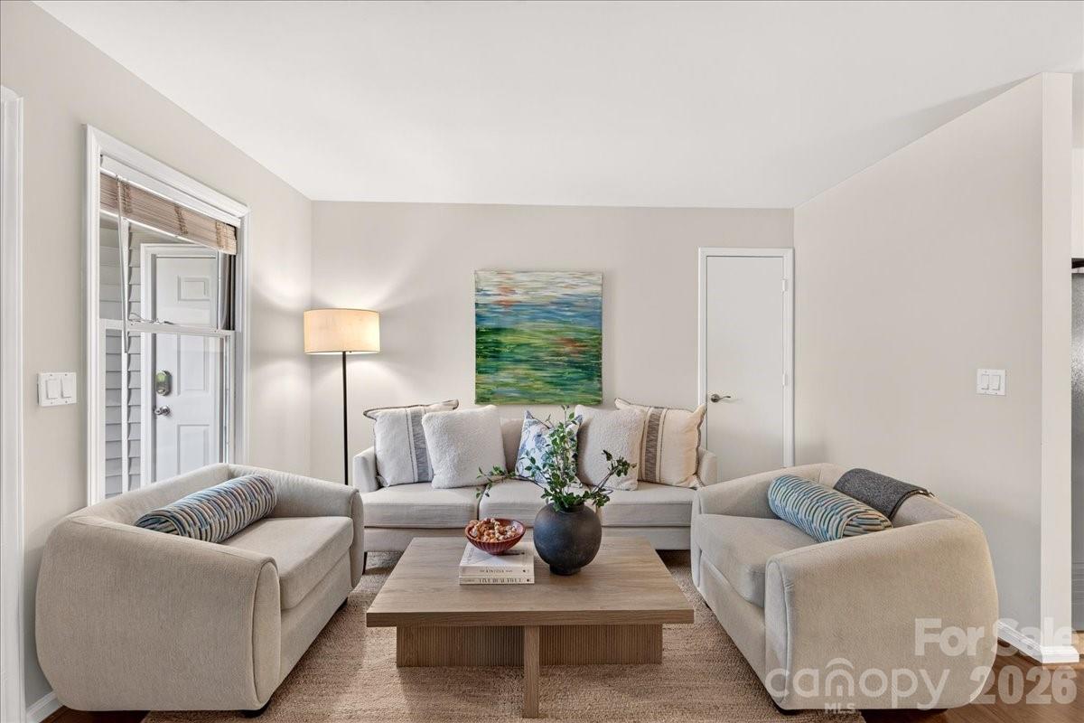 430 Queens Road 122 — photo