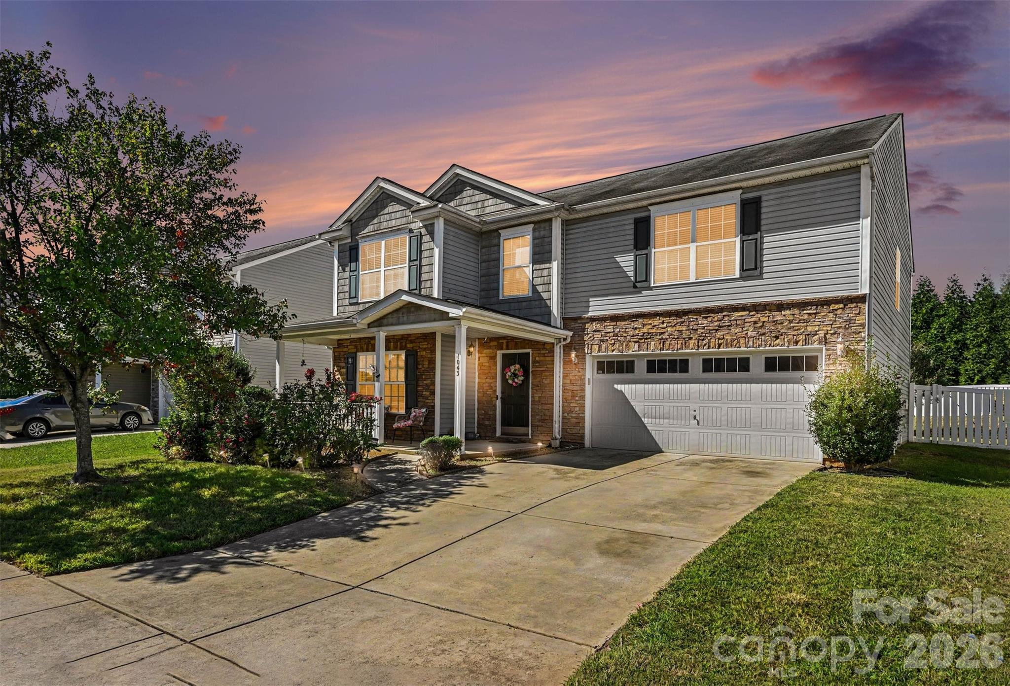 1043 Bent Branch Street — photo