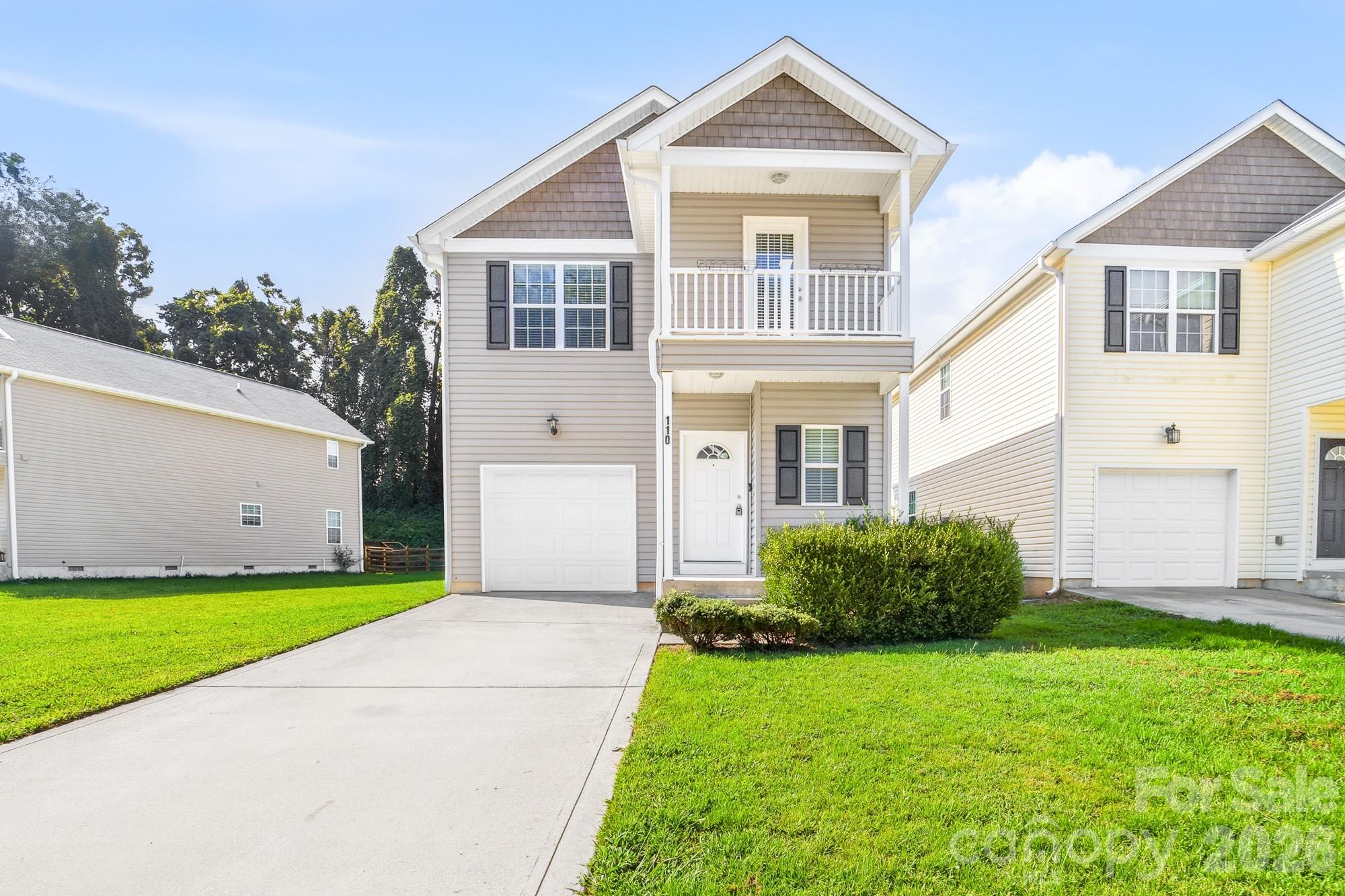 110 Lookout Point Place — photo