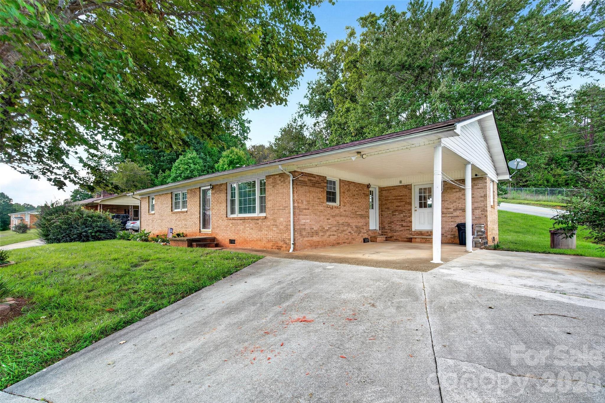 2406 Nix Creek Road — photo