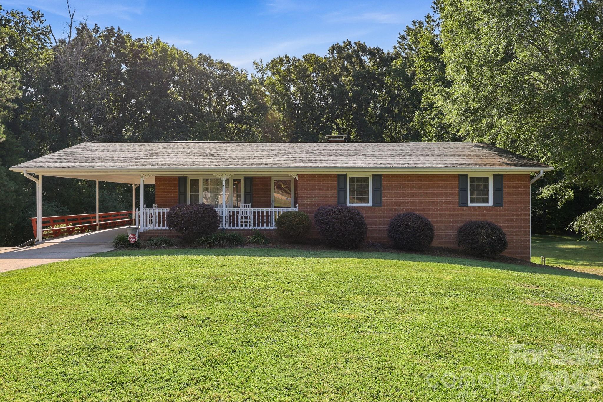 538 Pecan Drive — photo