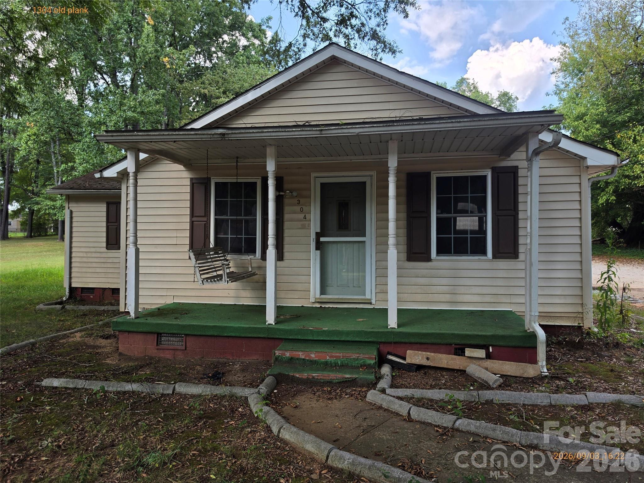 1304 Old Plank Road — photo