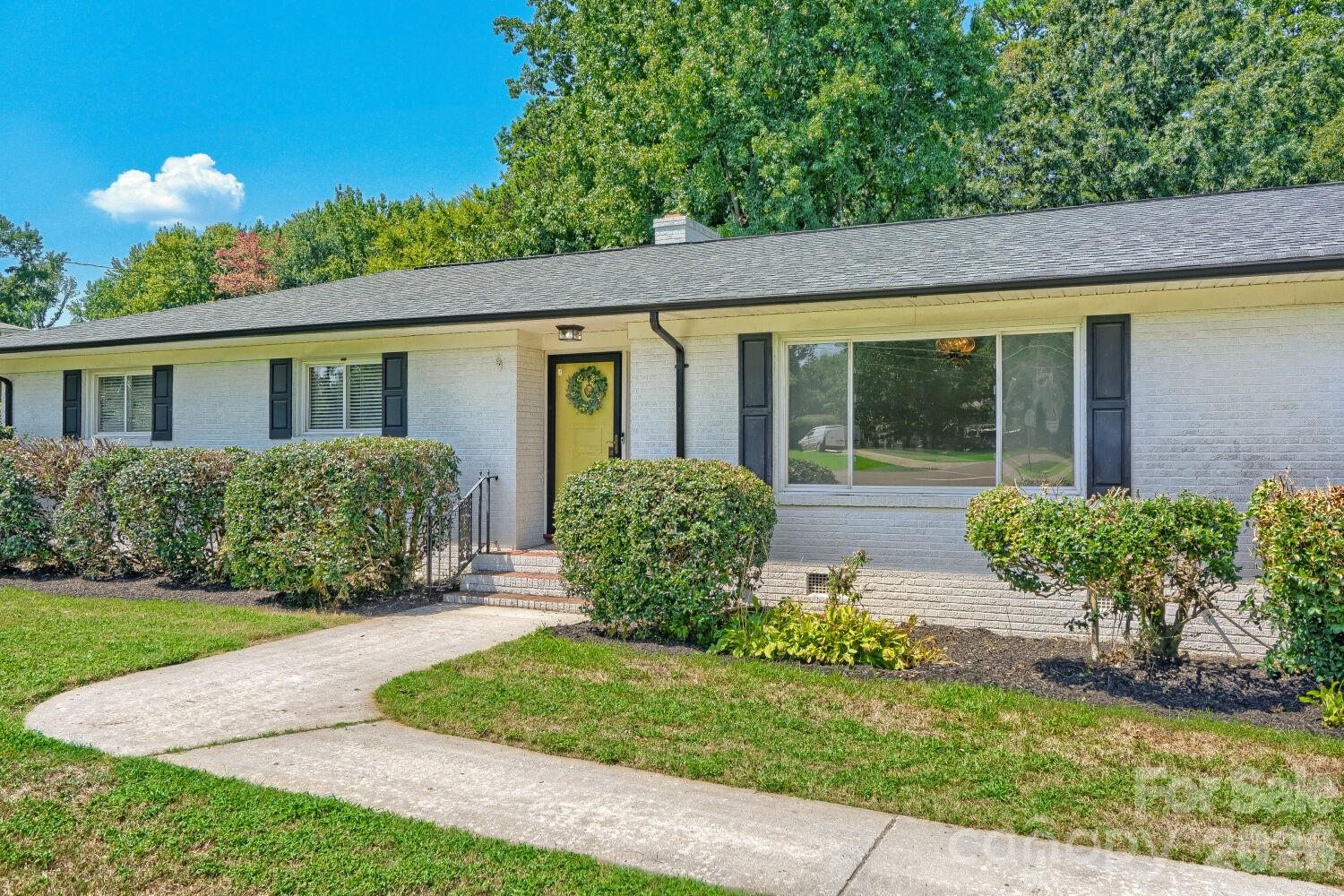 6607 Indian Lane — photo