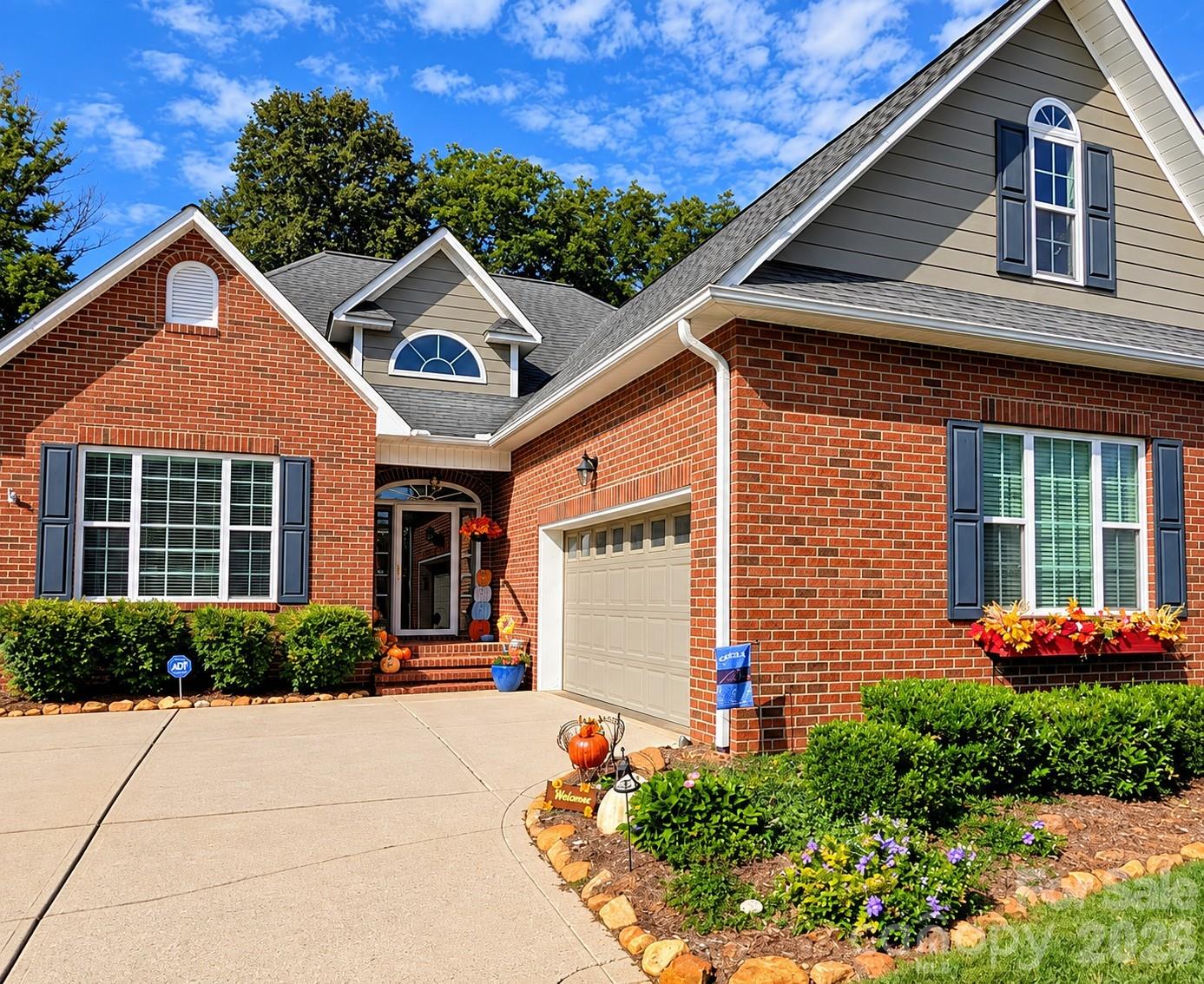 103 Henrys Glen Drive — photo