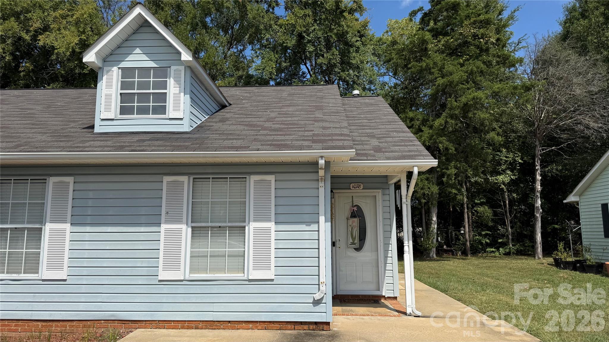 1078 Farm Pond Lane — photo