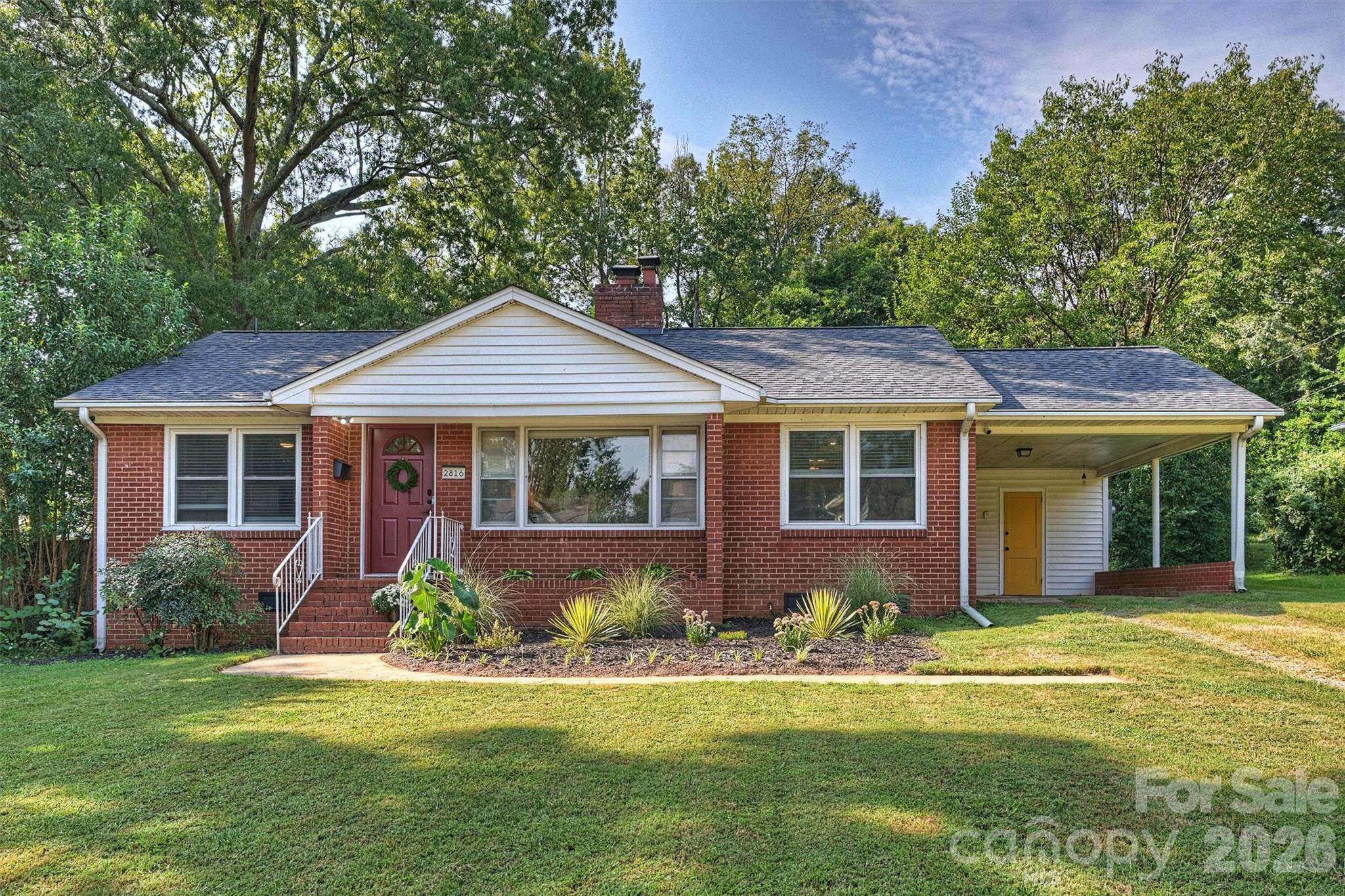 2816 Shamrock Drive — photo