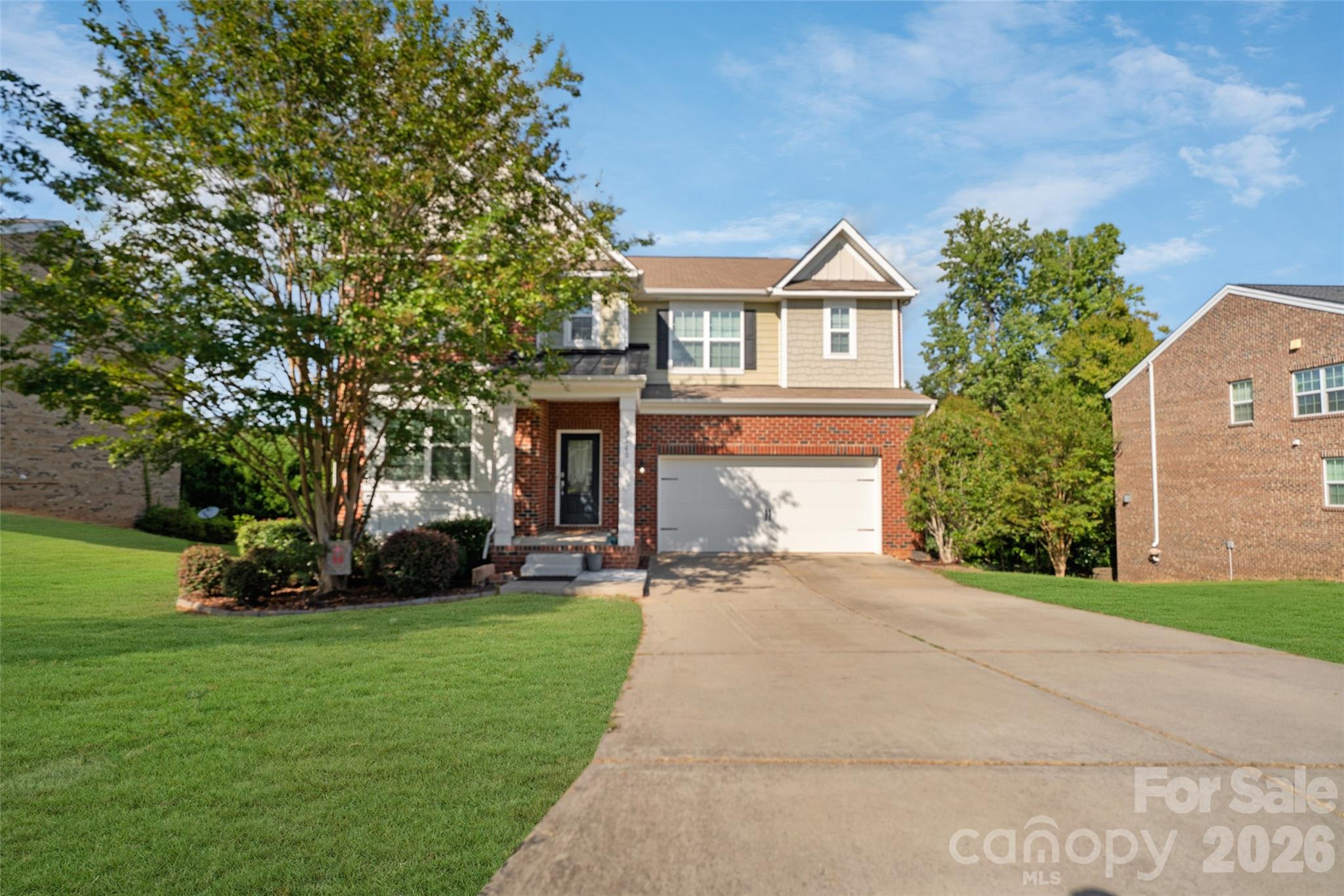 2440 Flintshire Lane — photo