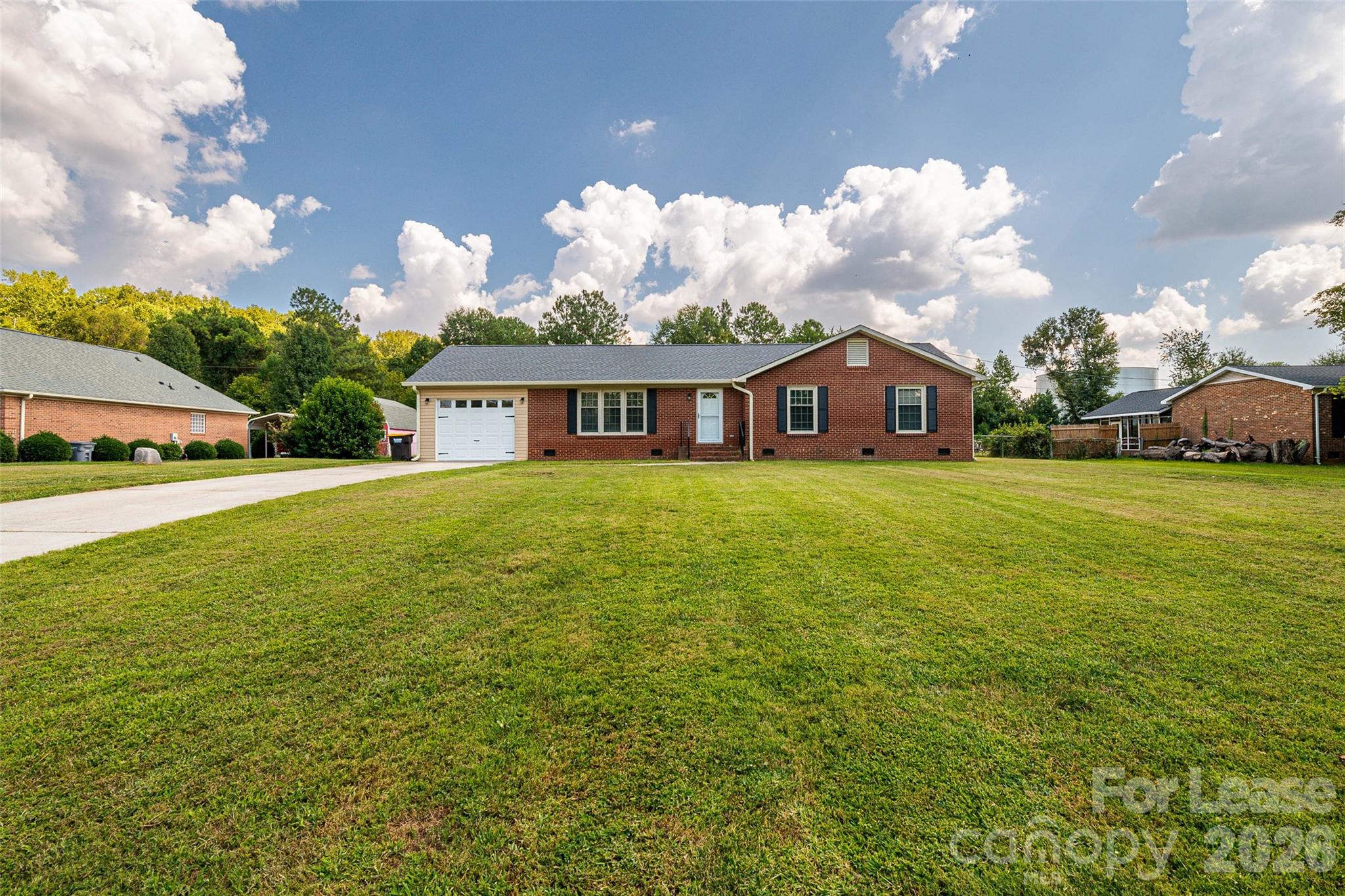 114 Cottonwood Drive — photo