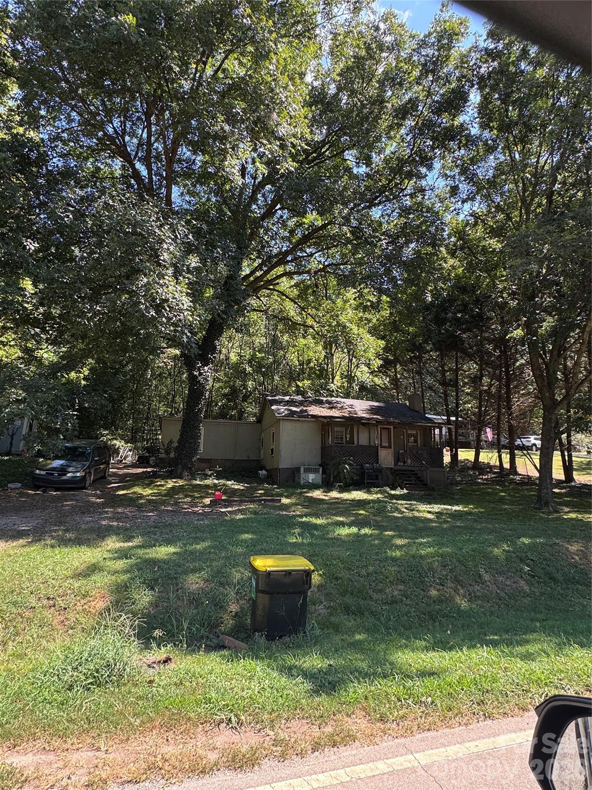322 Green Chapman Road — photo