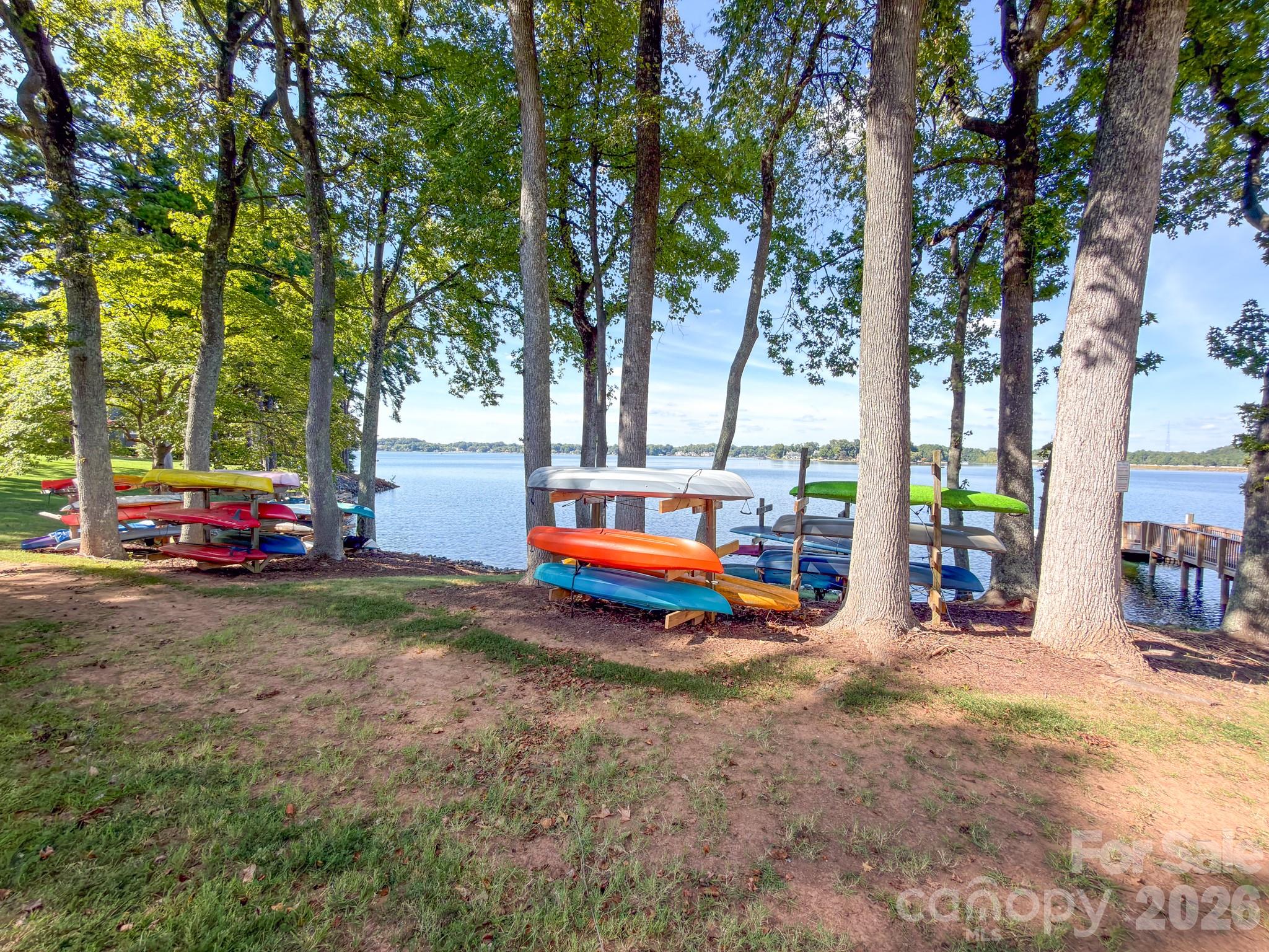 327 Northwest Drive — photo