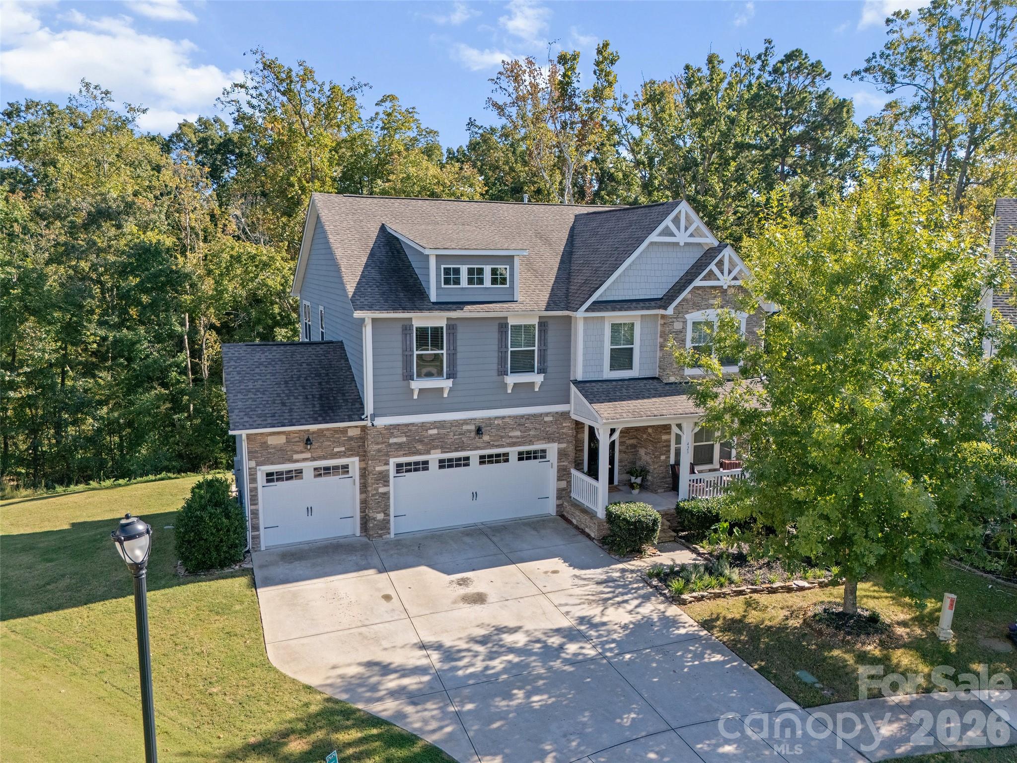 423 Crisfield Court — photo