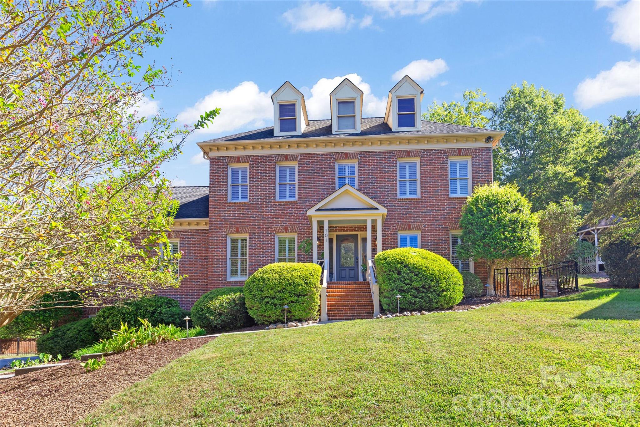 101 Samuel Guilford Court — photo