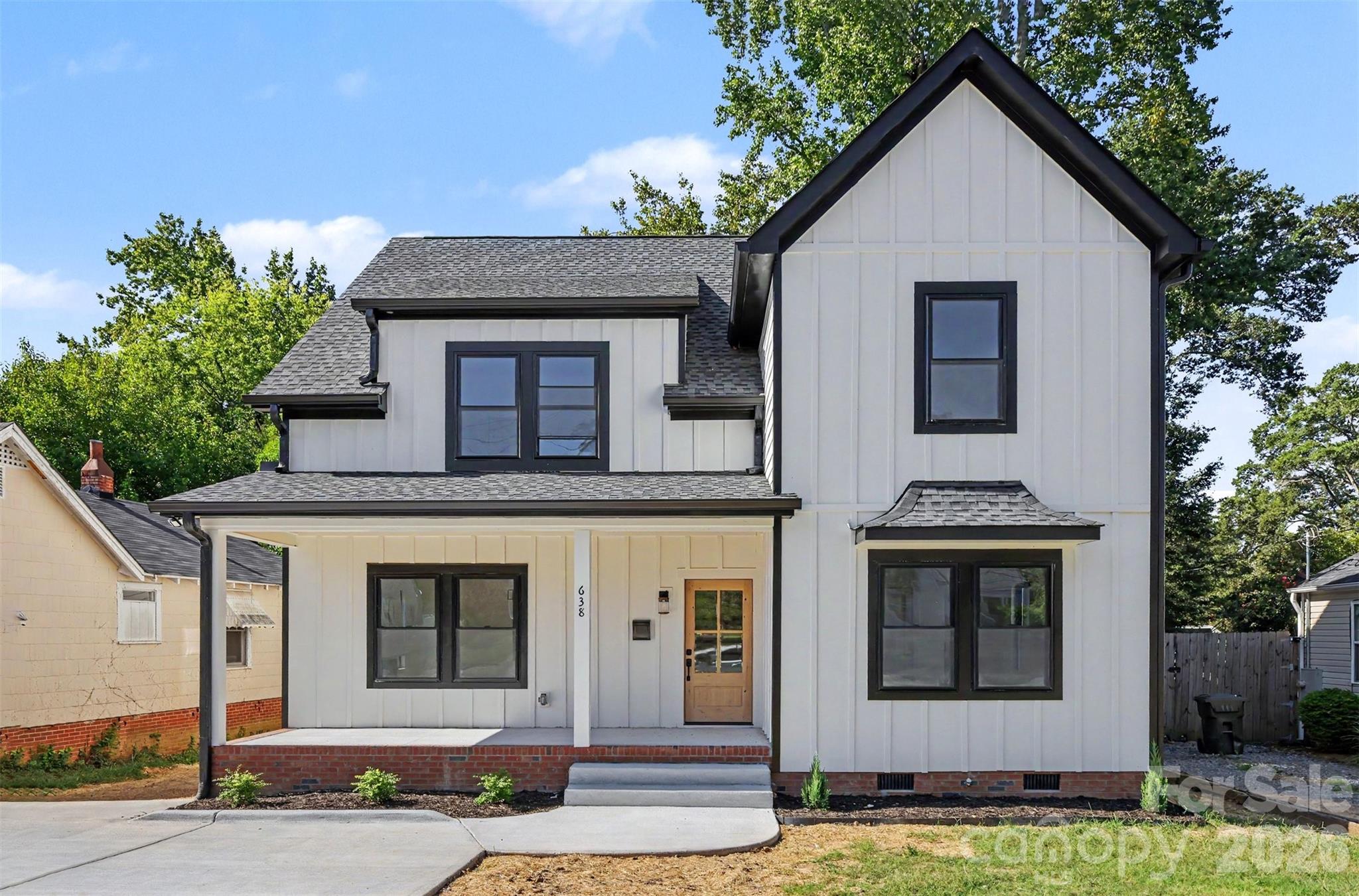 638 E Black Street — photo