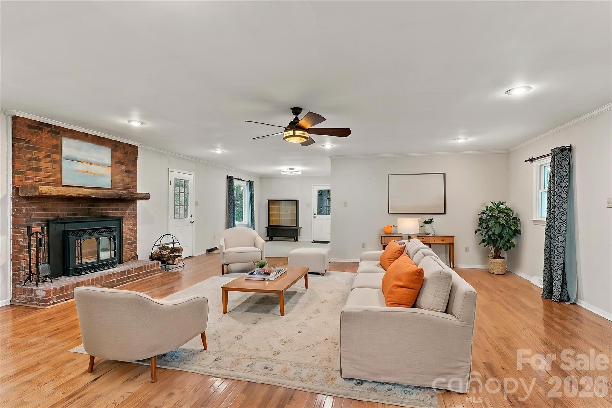1732 Forest Lake Drive — photo