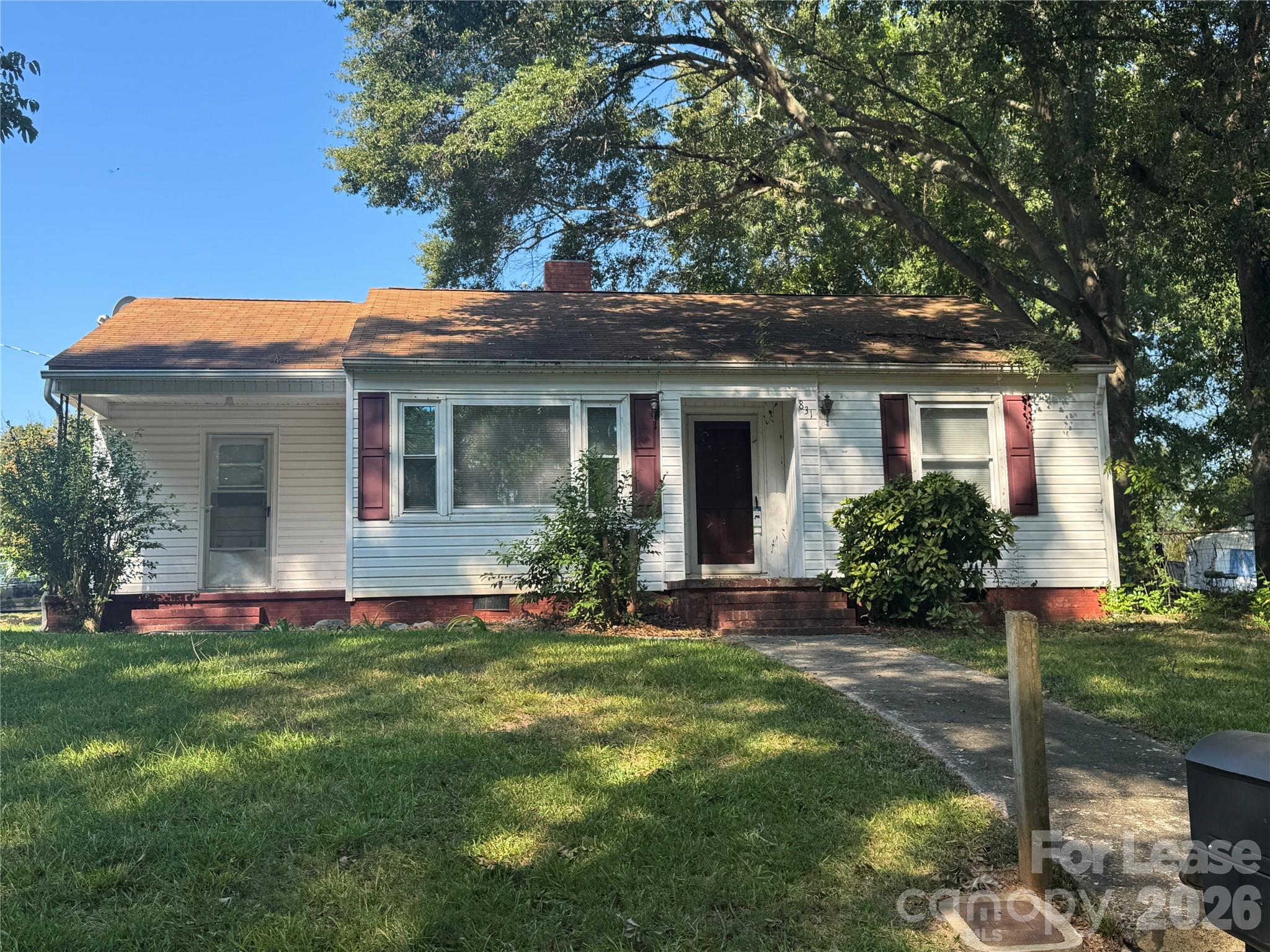 831 S Dalton Street — photo