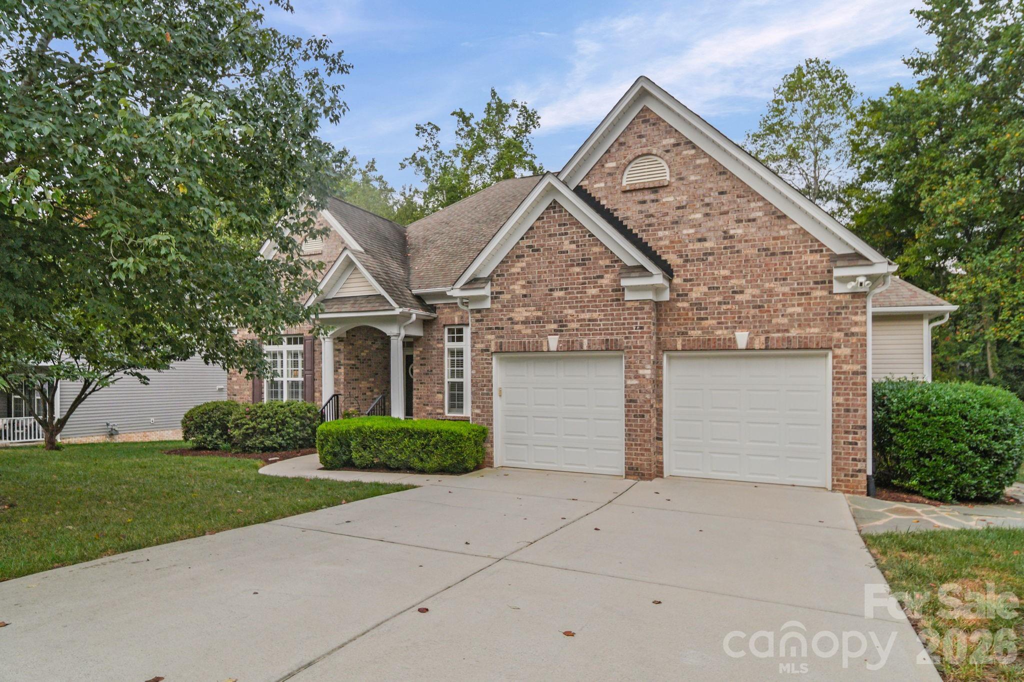 7712 Woodcrest Drive — photo